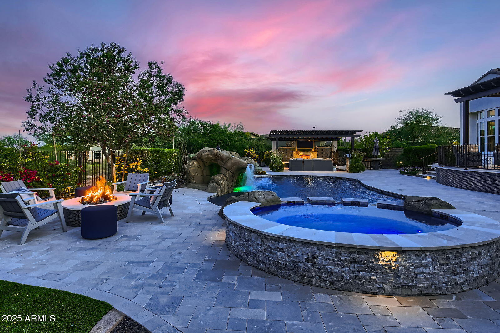 TRILOGY AT VERDE RIVER - Residential