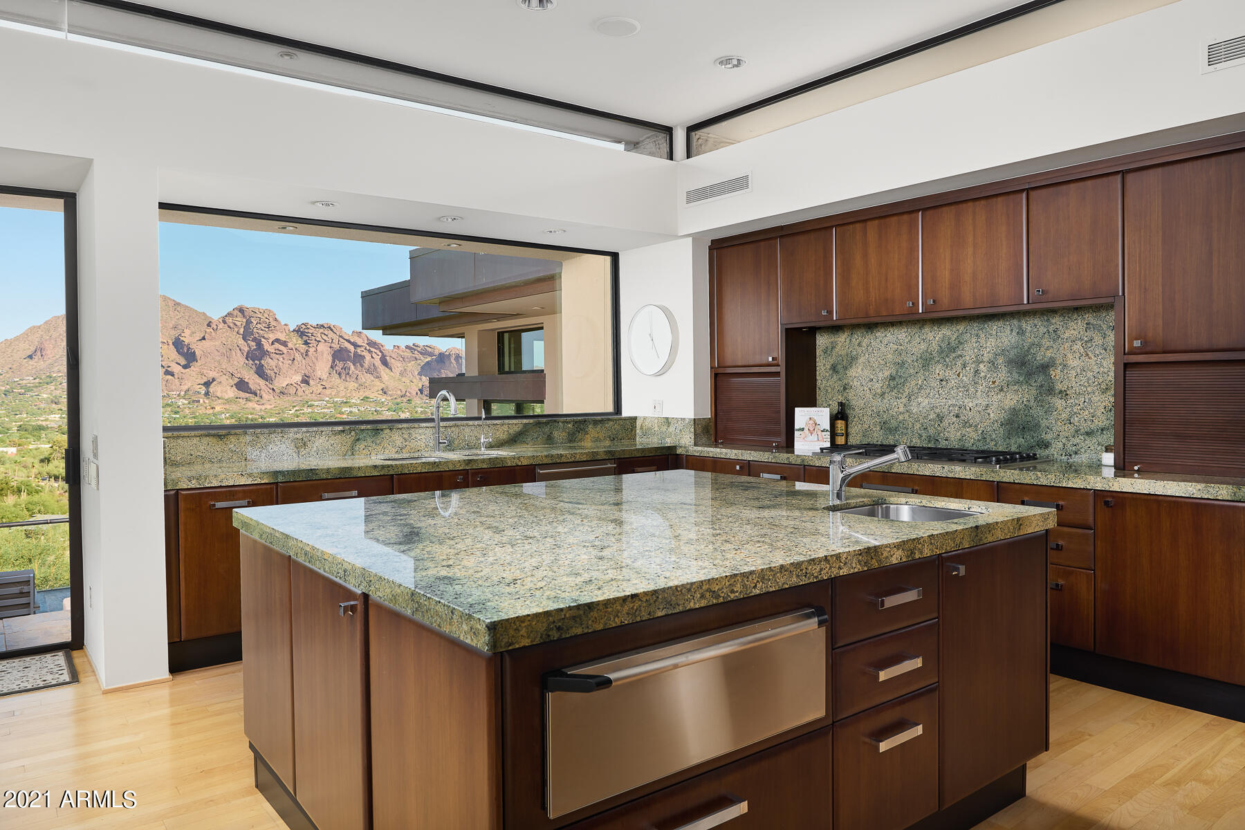 PARADISE HIGHLANDS 1 - Residential
