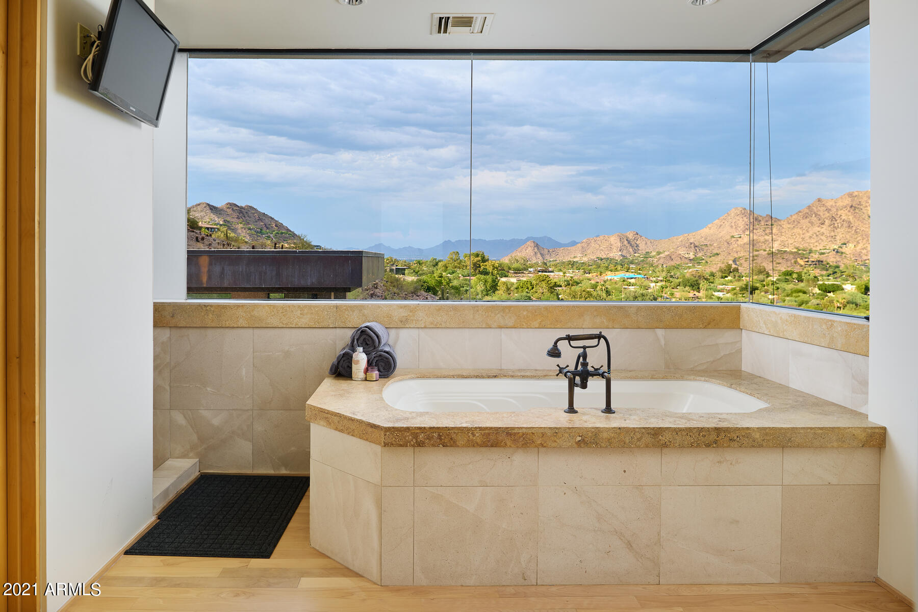 PARADISE HIGHLANDS 1 - Residential
