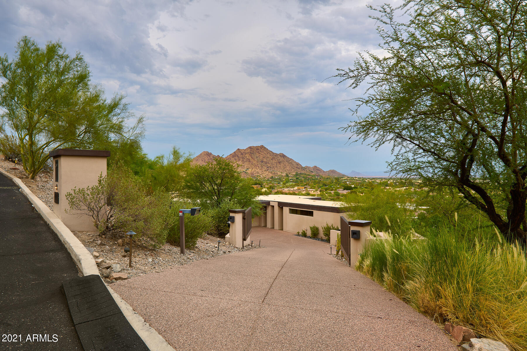 PARADISE HIGHLANDS 1 - Residential