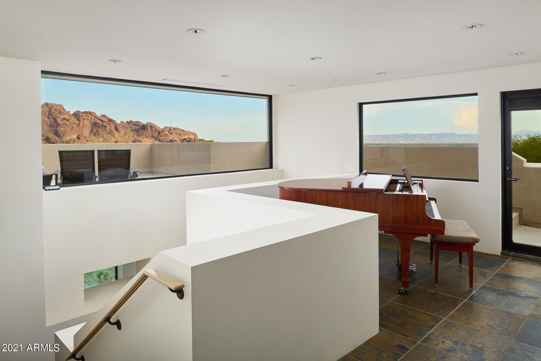 PARADISE HIGHLANDS 1 - Residential