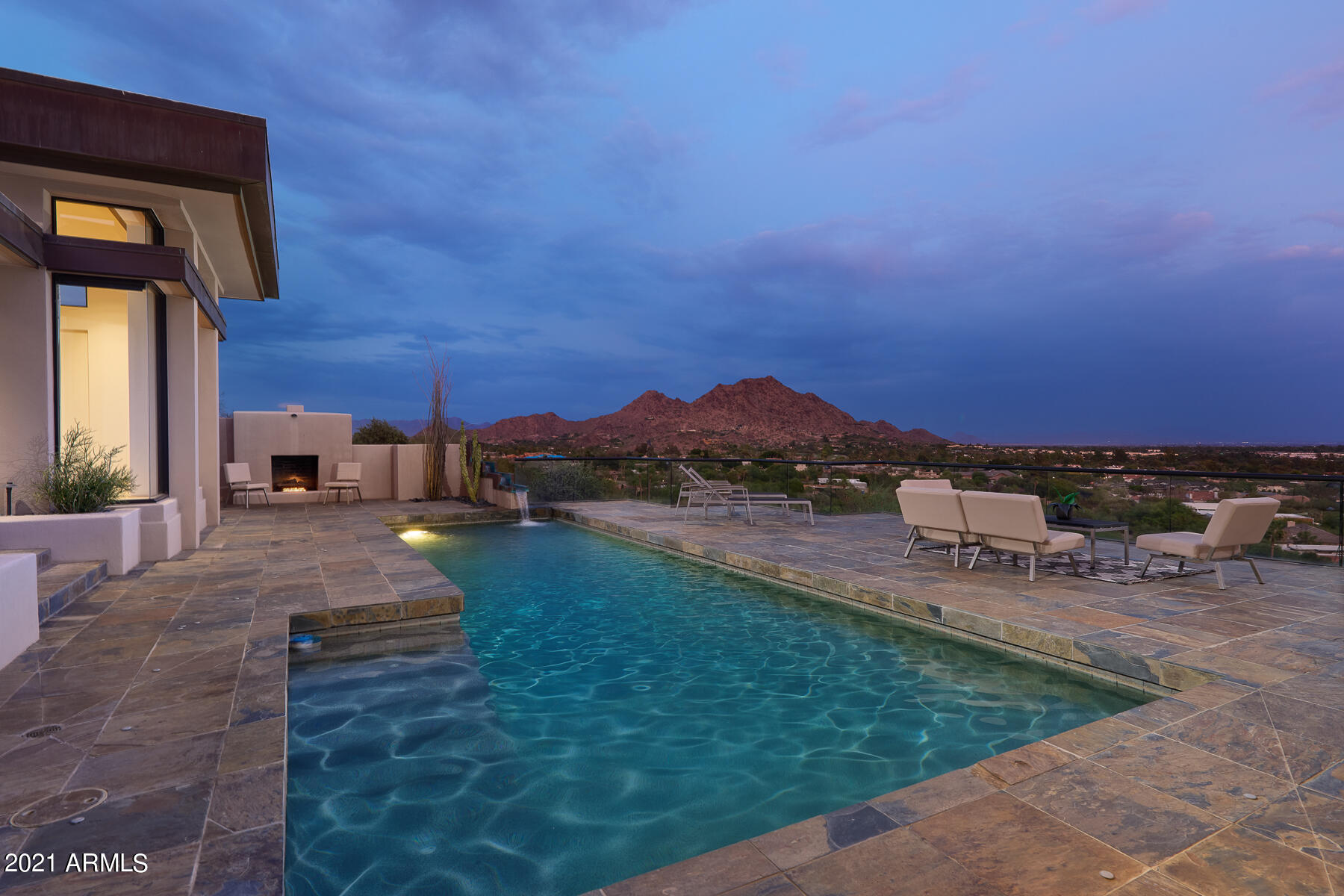 PARADISE HIGHLANDS 1 - Residential