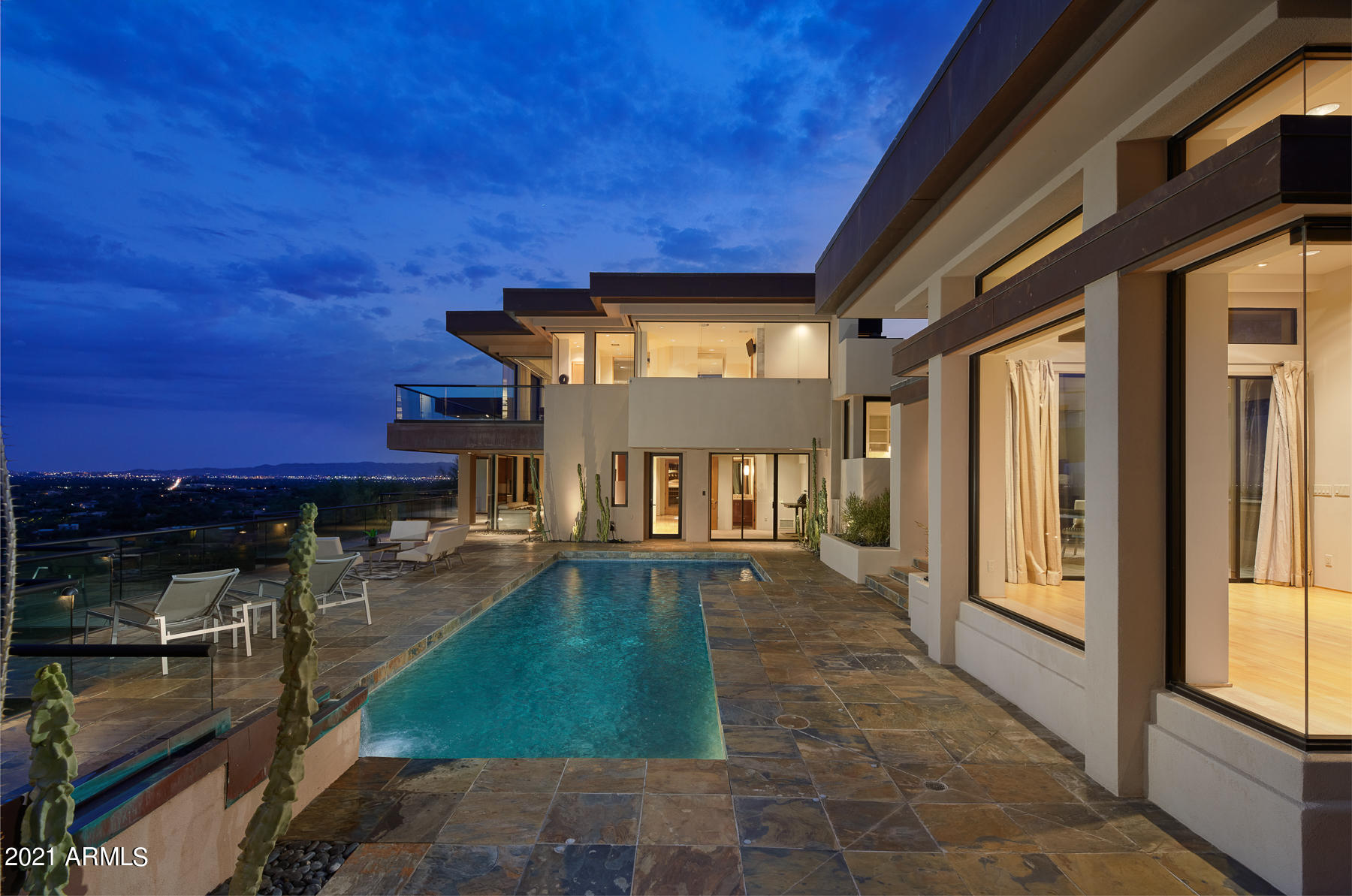 PARADISE HIGHLANDS 1 - Residential
