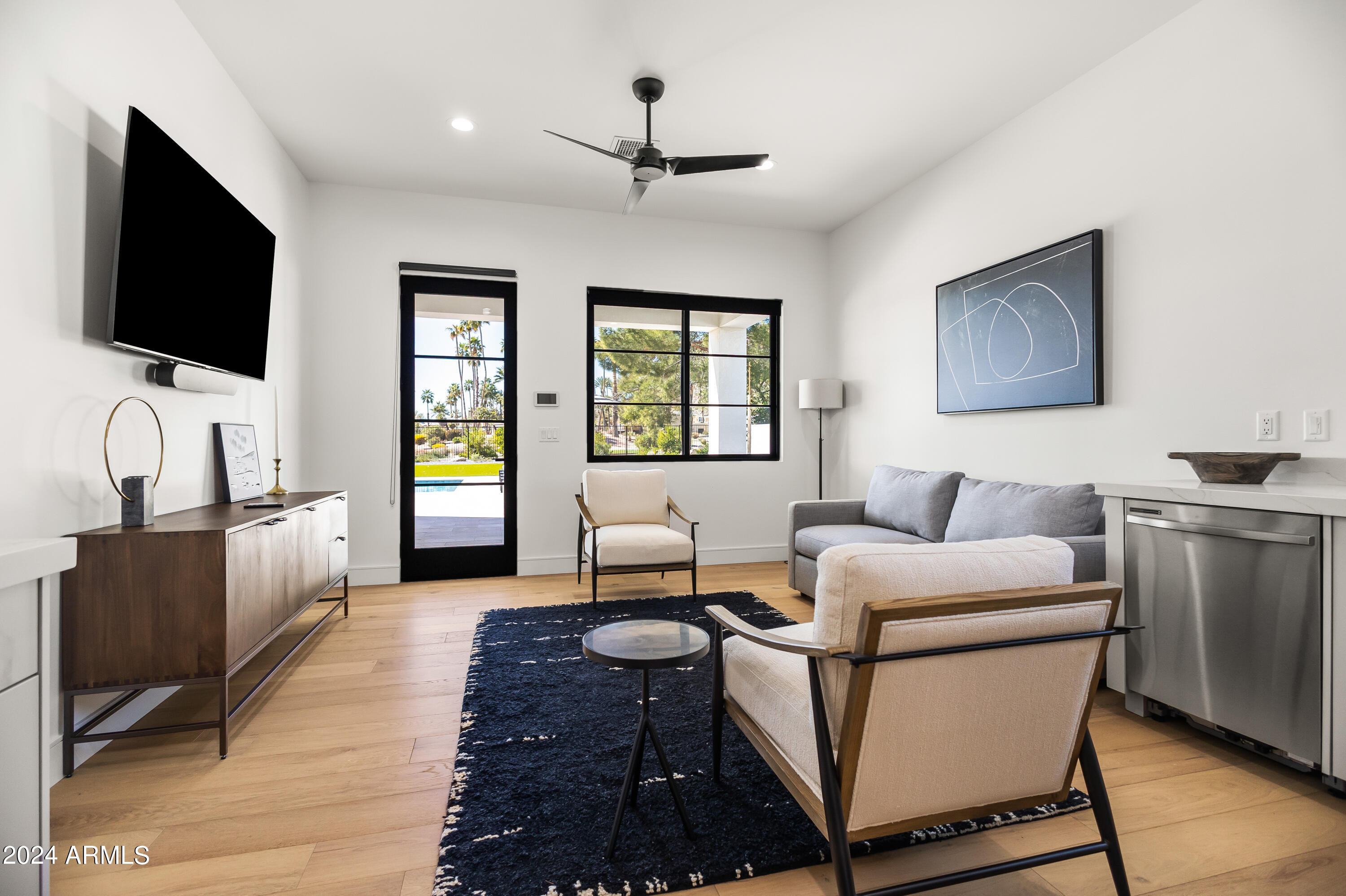 CAMELBACK CLUB ESTATES - Residential