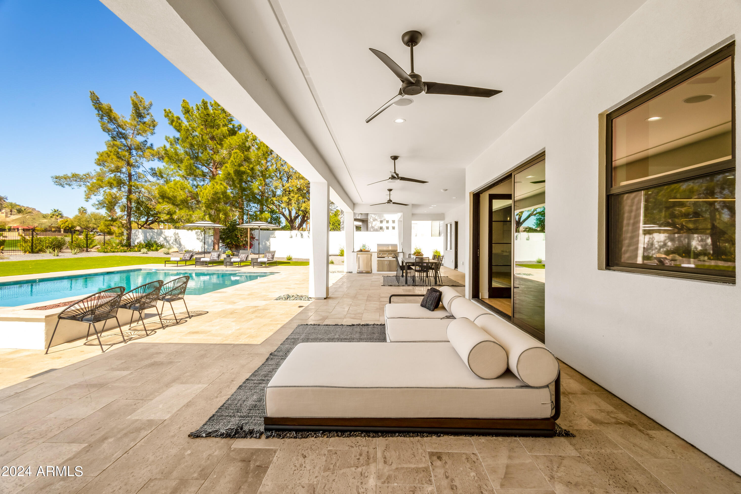 CAMELBACK CLUB ESTATES - Residential