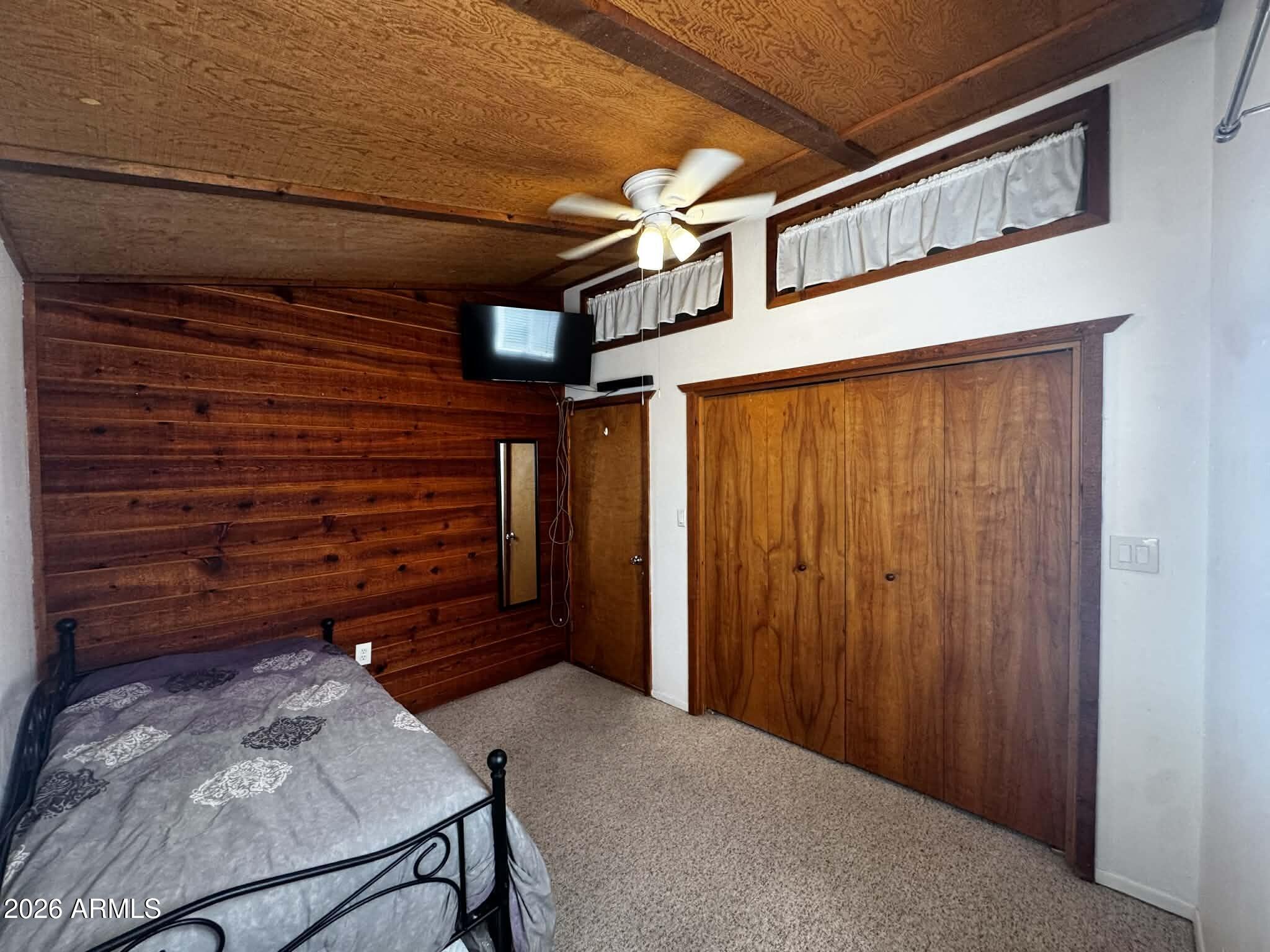 PINE CONE PARK - Residential