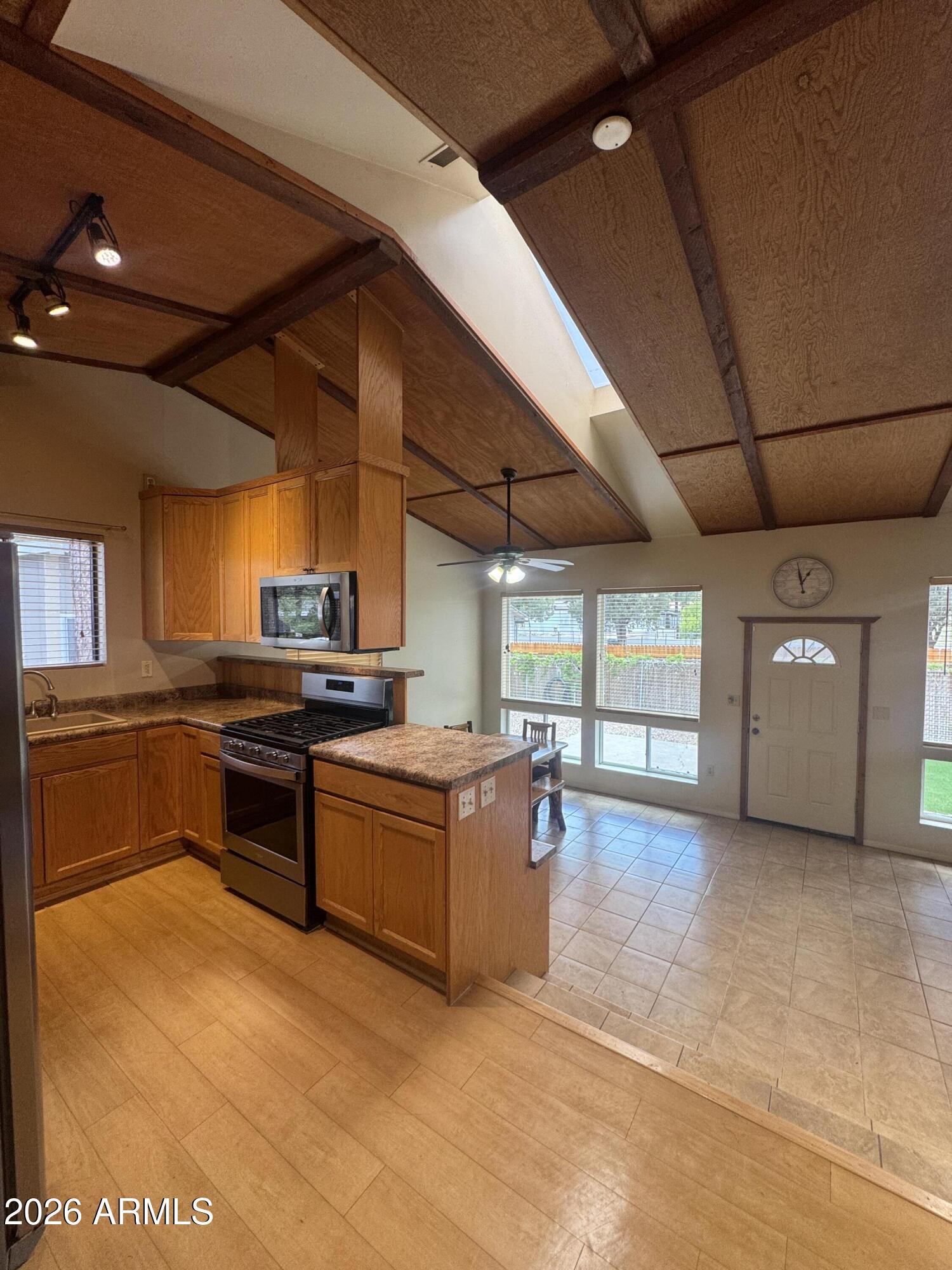 PINE CONE PARK - Residential