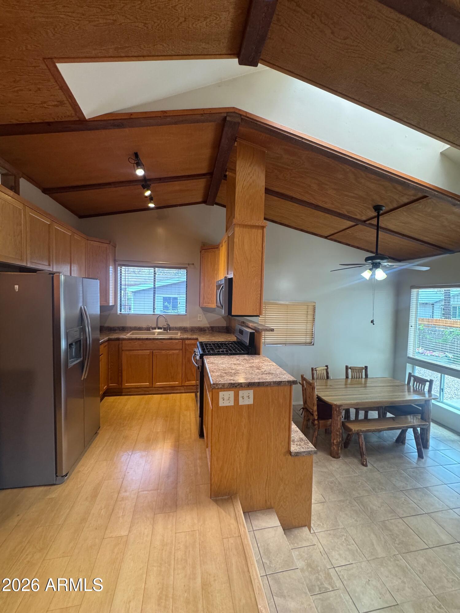 PINE CONE PARK - Residential