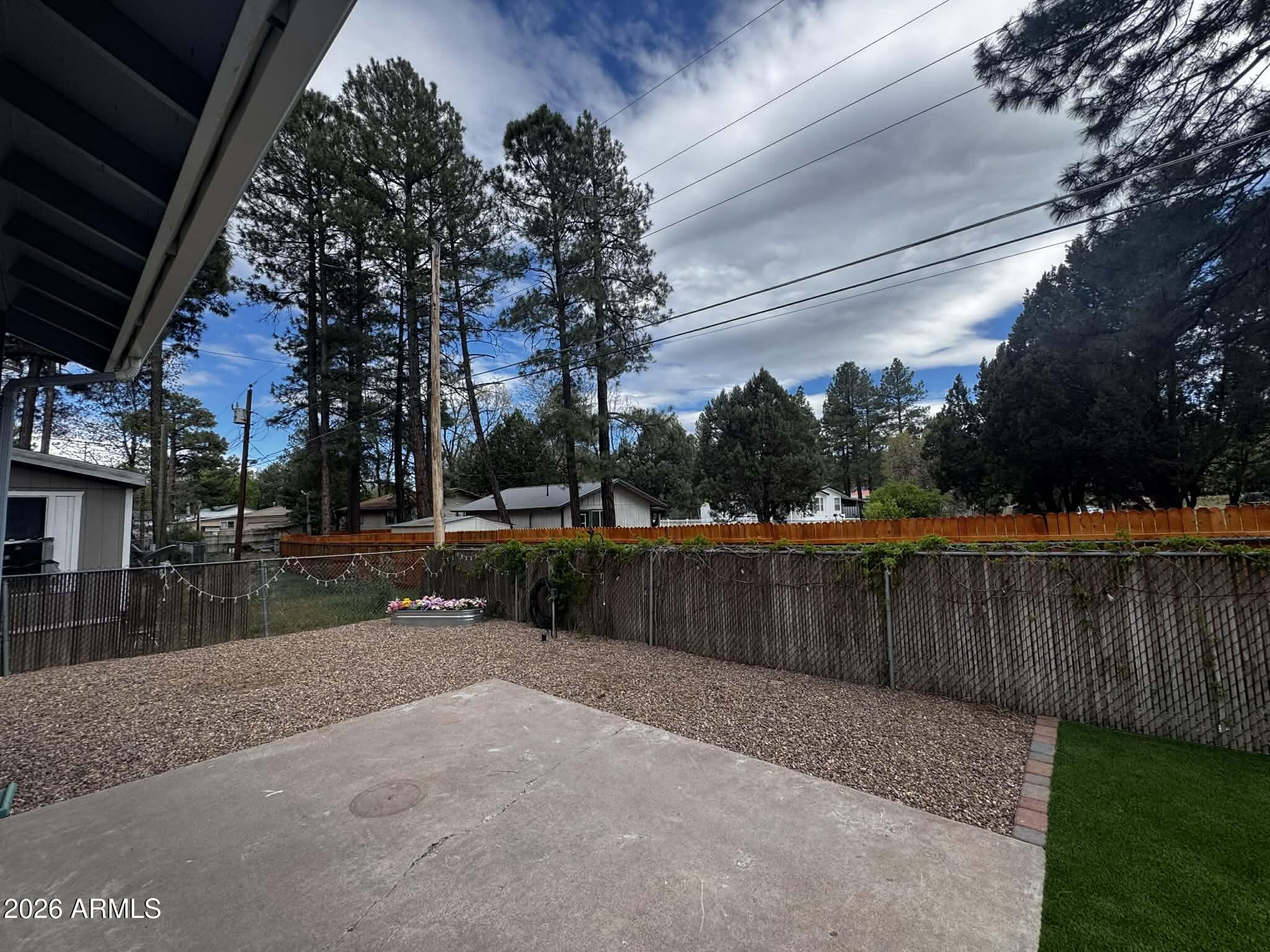 PINE CONE PARK - Residential