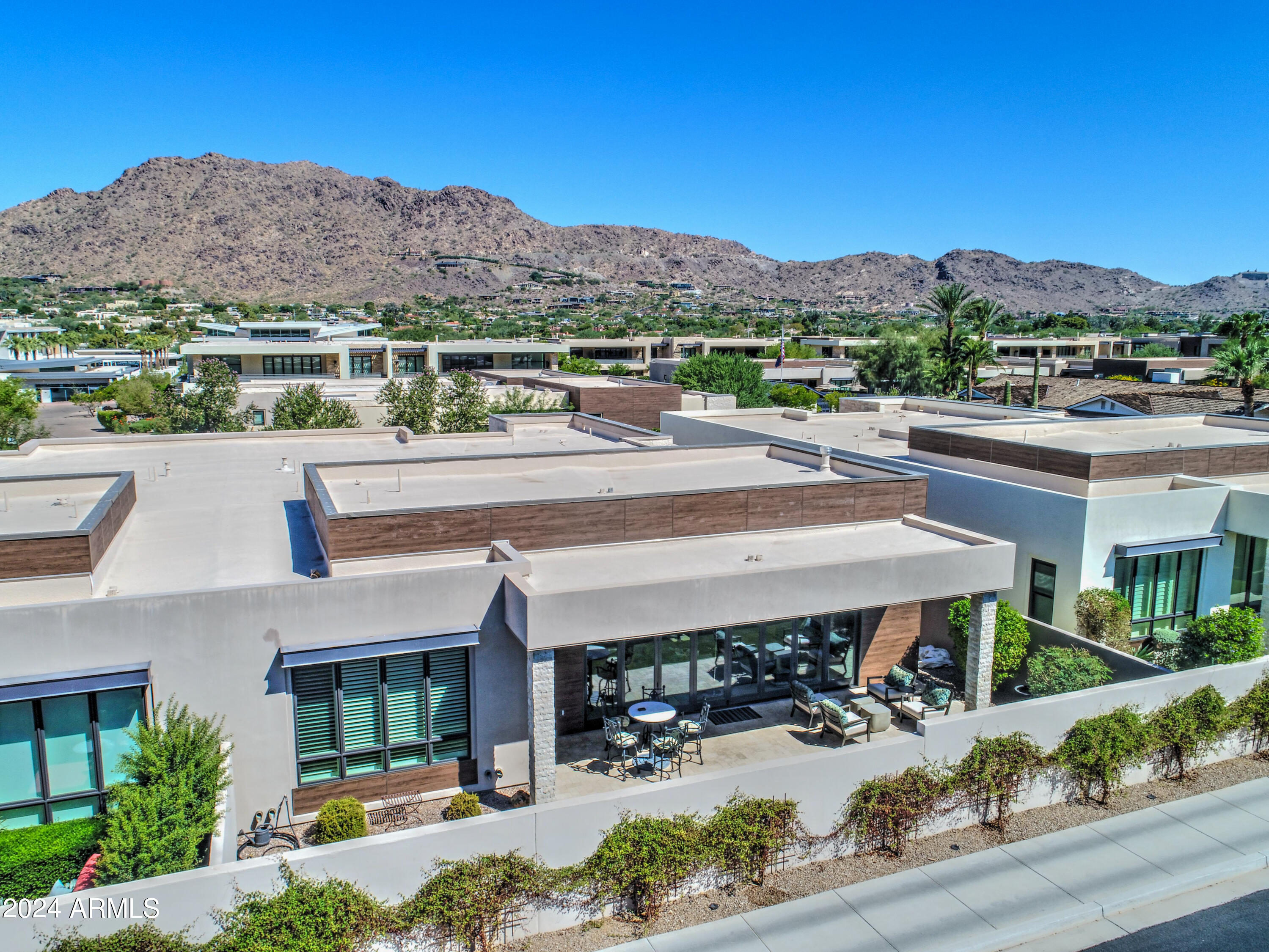 VILLAS AT MOUNTAIN SHADOWS AMD 2 - Residential