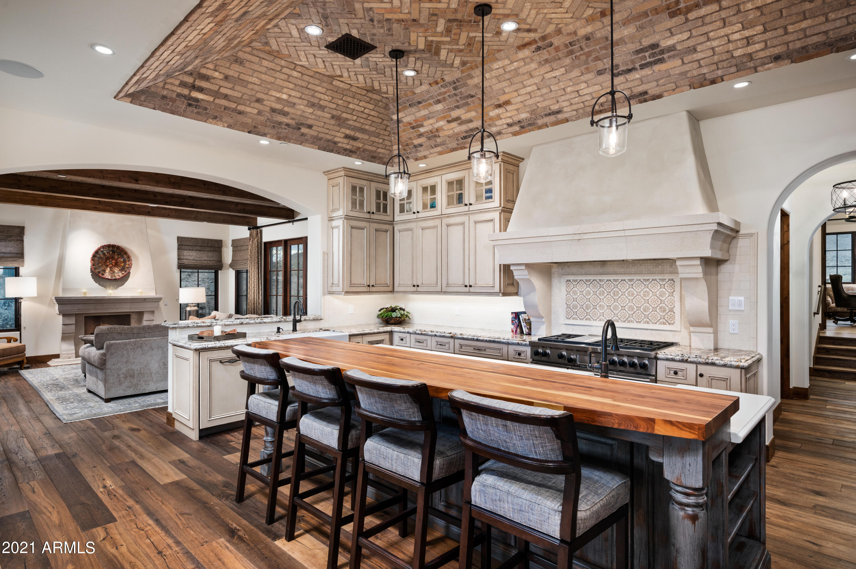 DESERT MOUNTAIN - Residential