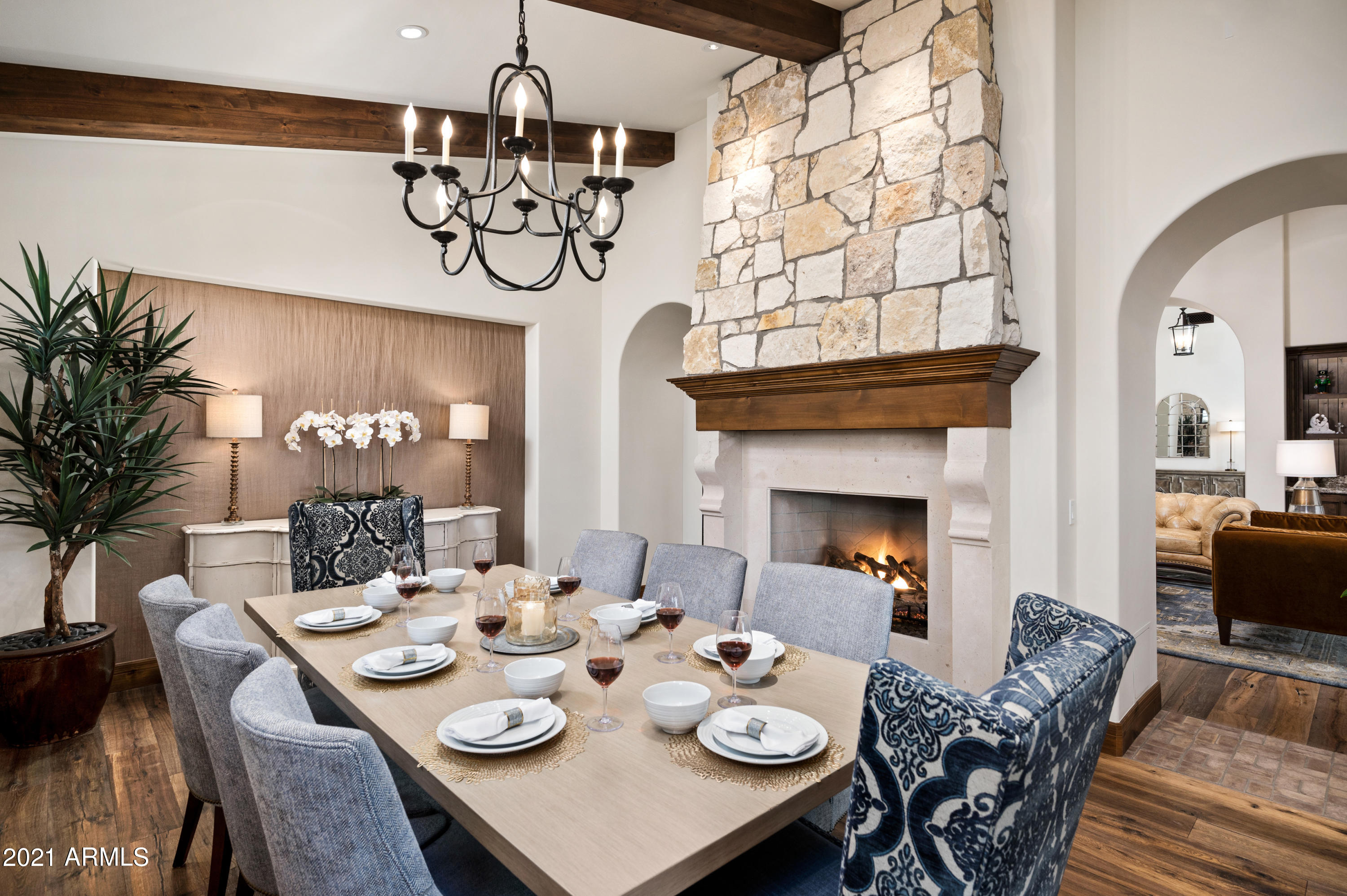 DESERT MOUNTAIN - Residential