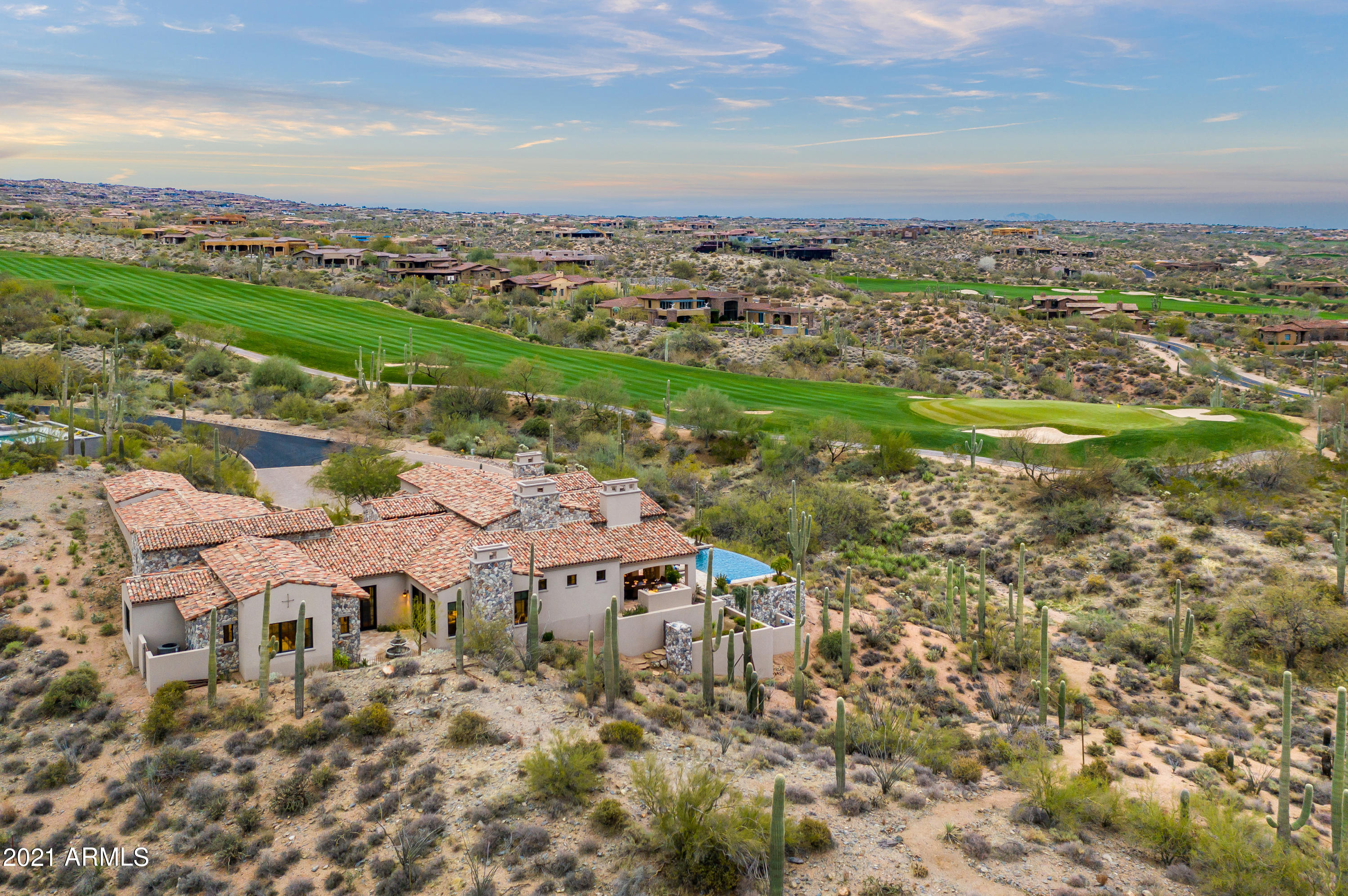 DESERT MOUNTAIN - Residential