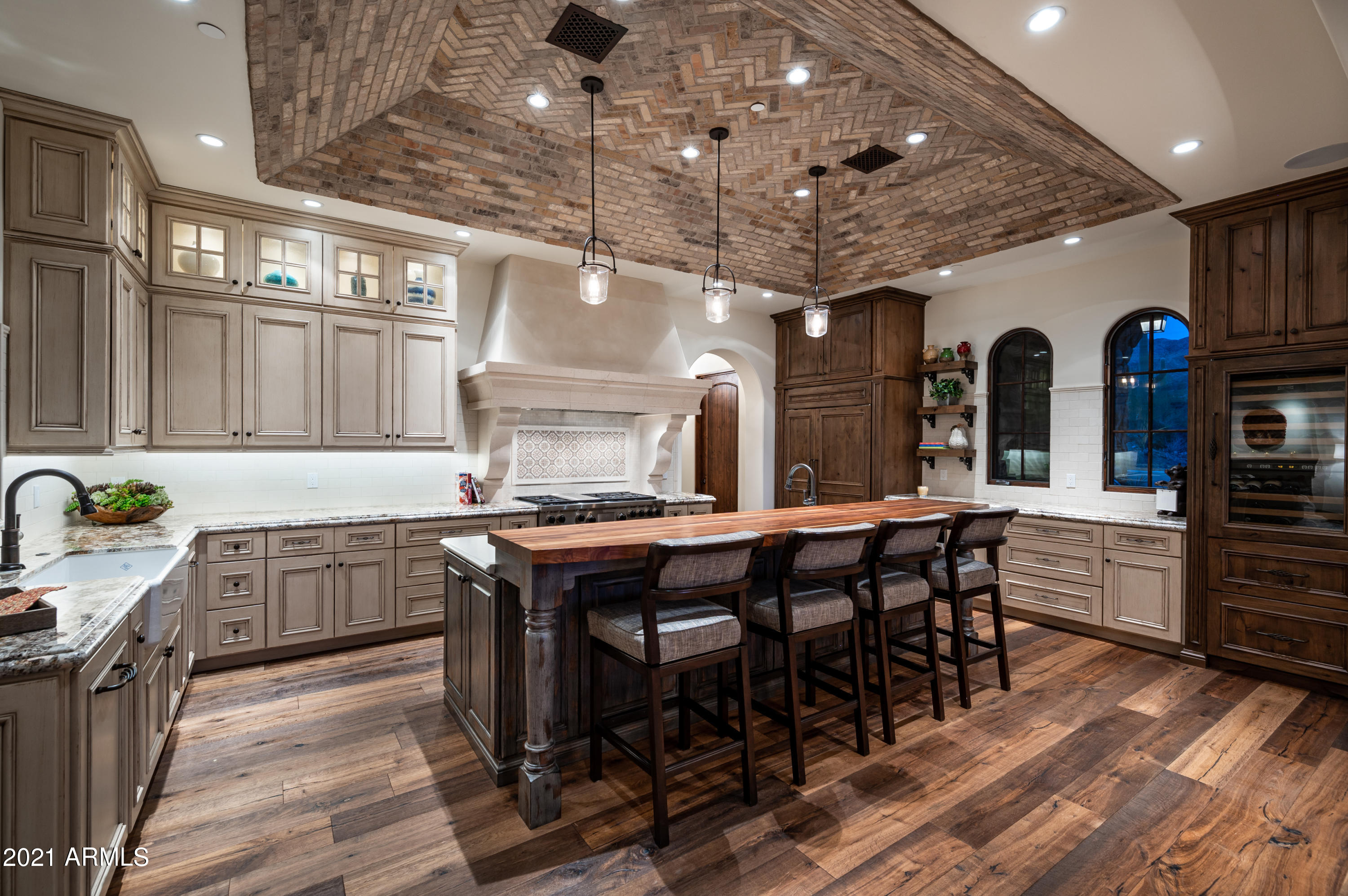 DESERT MOUNTAIN - Residential
