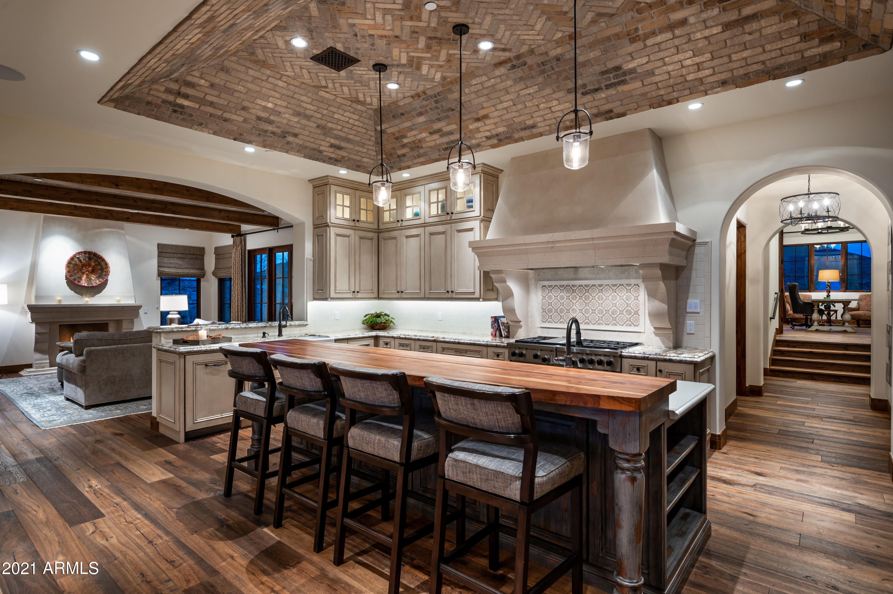 DESERT MOUNTAIN - Residential