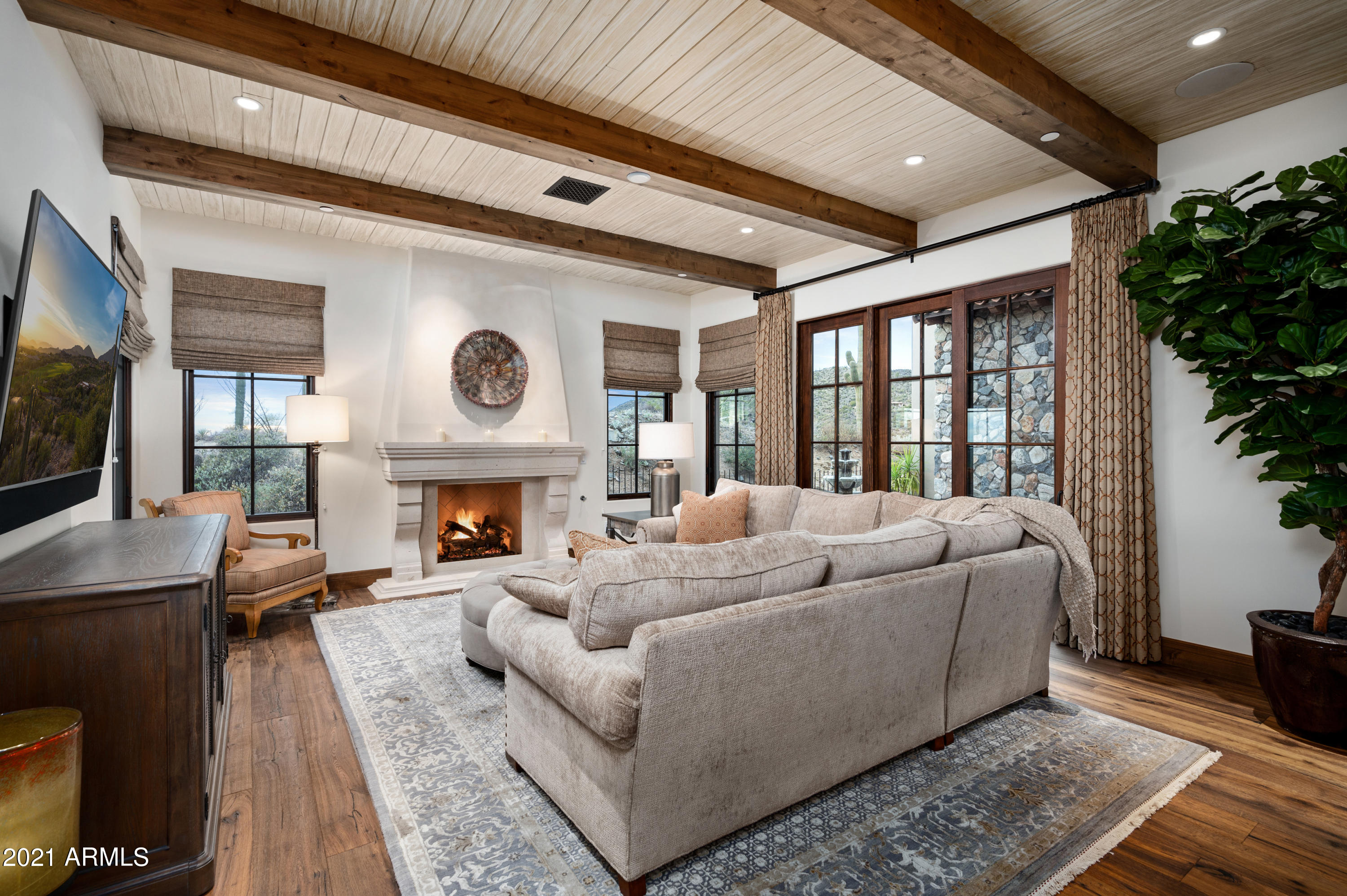 DESERT MOUNTAIN - Residential