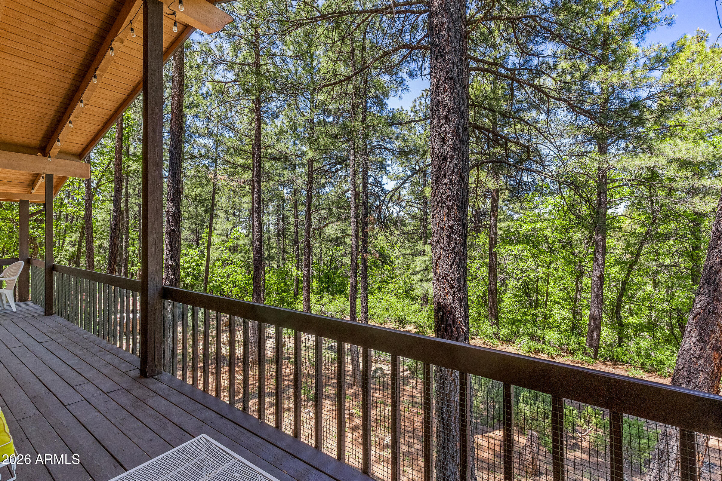 PINEWOOD 12 - Residential