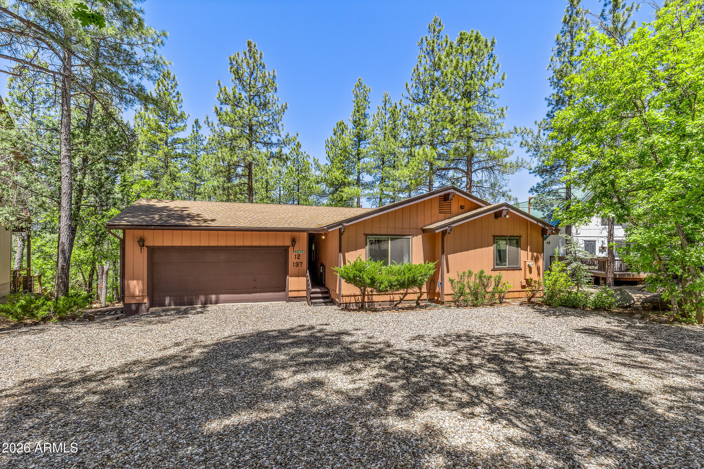 PINEWOOD 12 - Residential