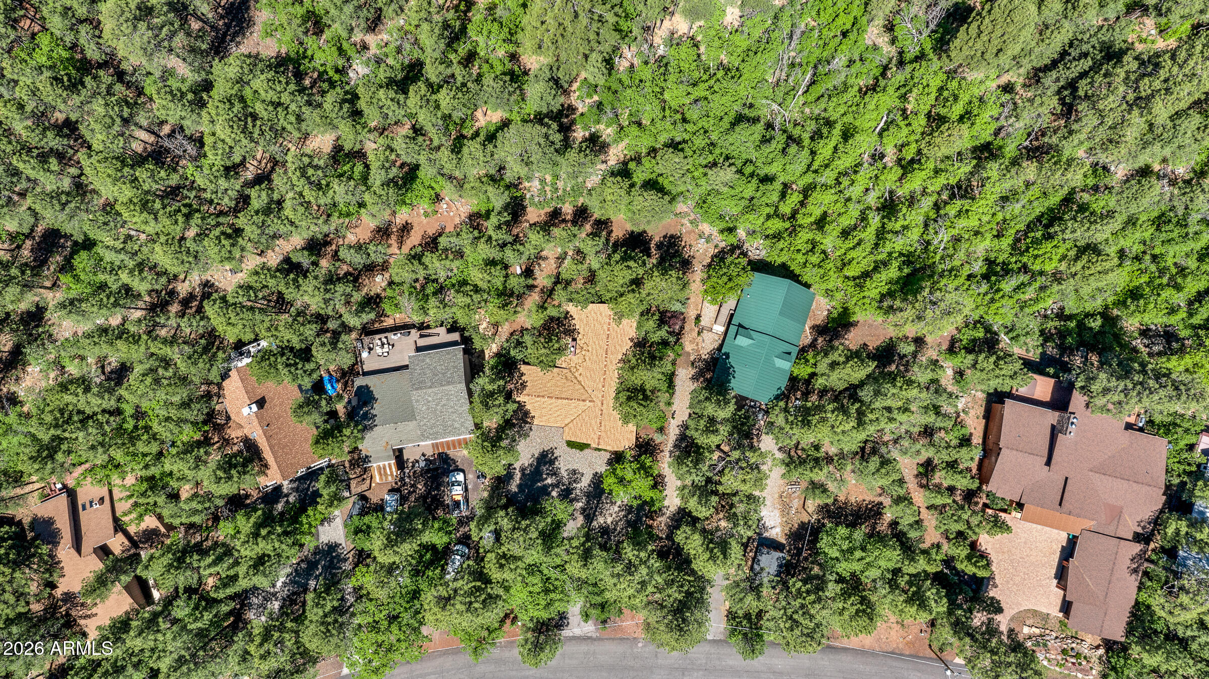 PINEWOOD 12 - Residential