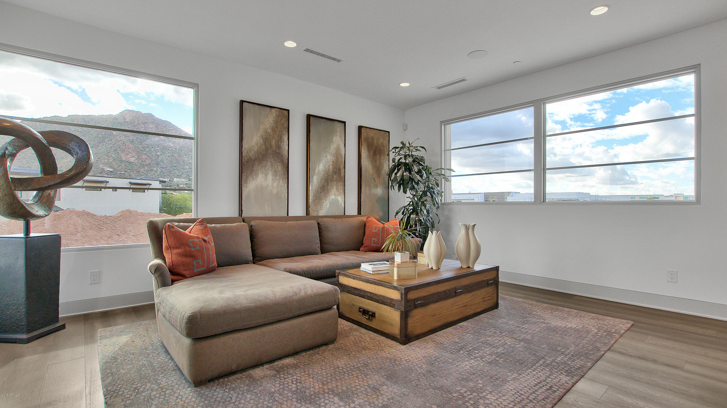 THE VILLAGE AT MOUNTAIN SHADOWS - Residential