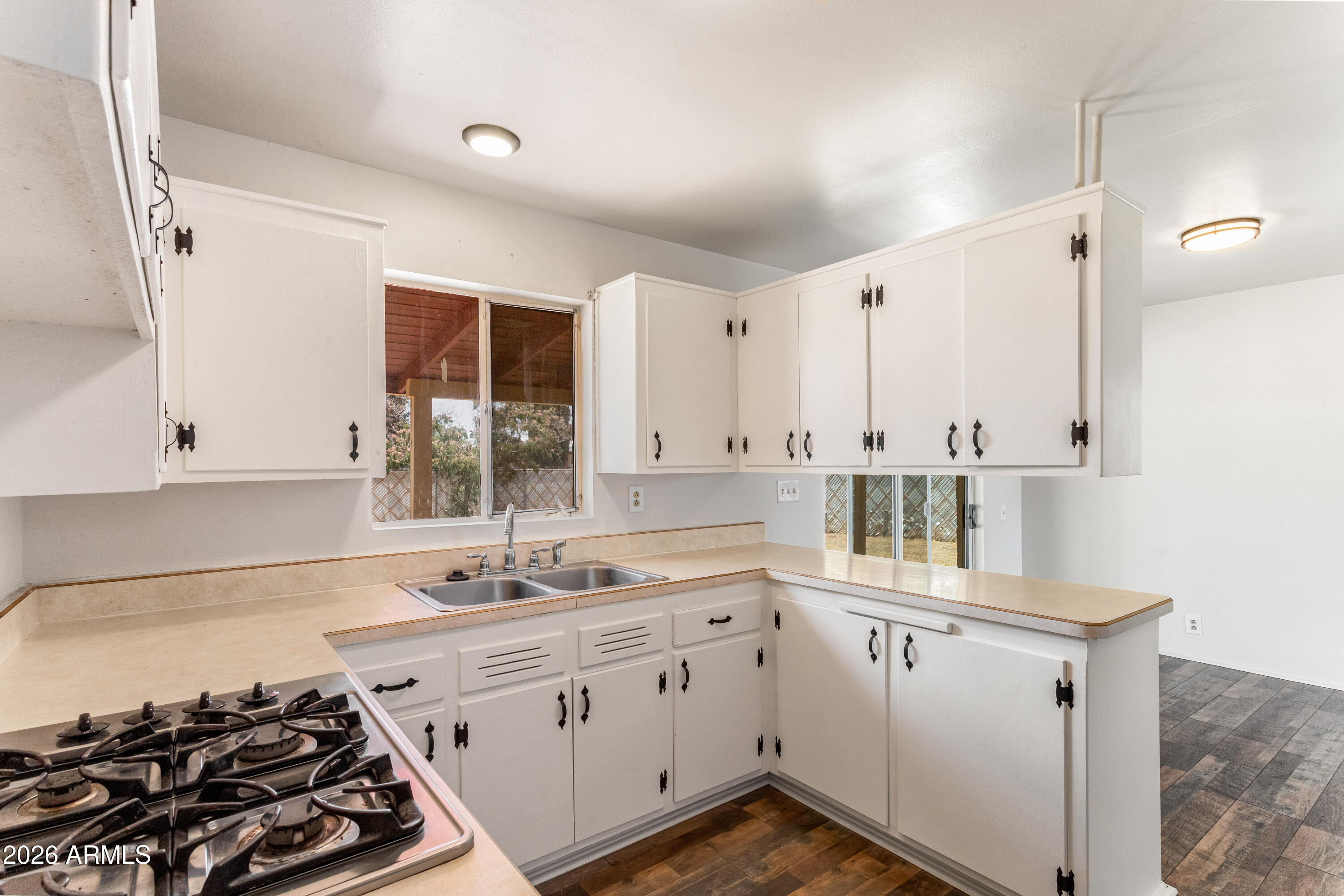 GARDEN CANYON HEIGHTS - Residential