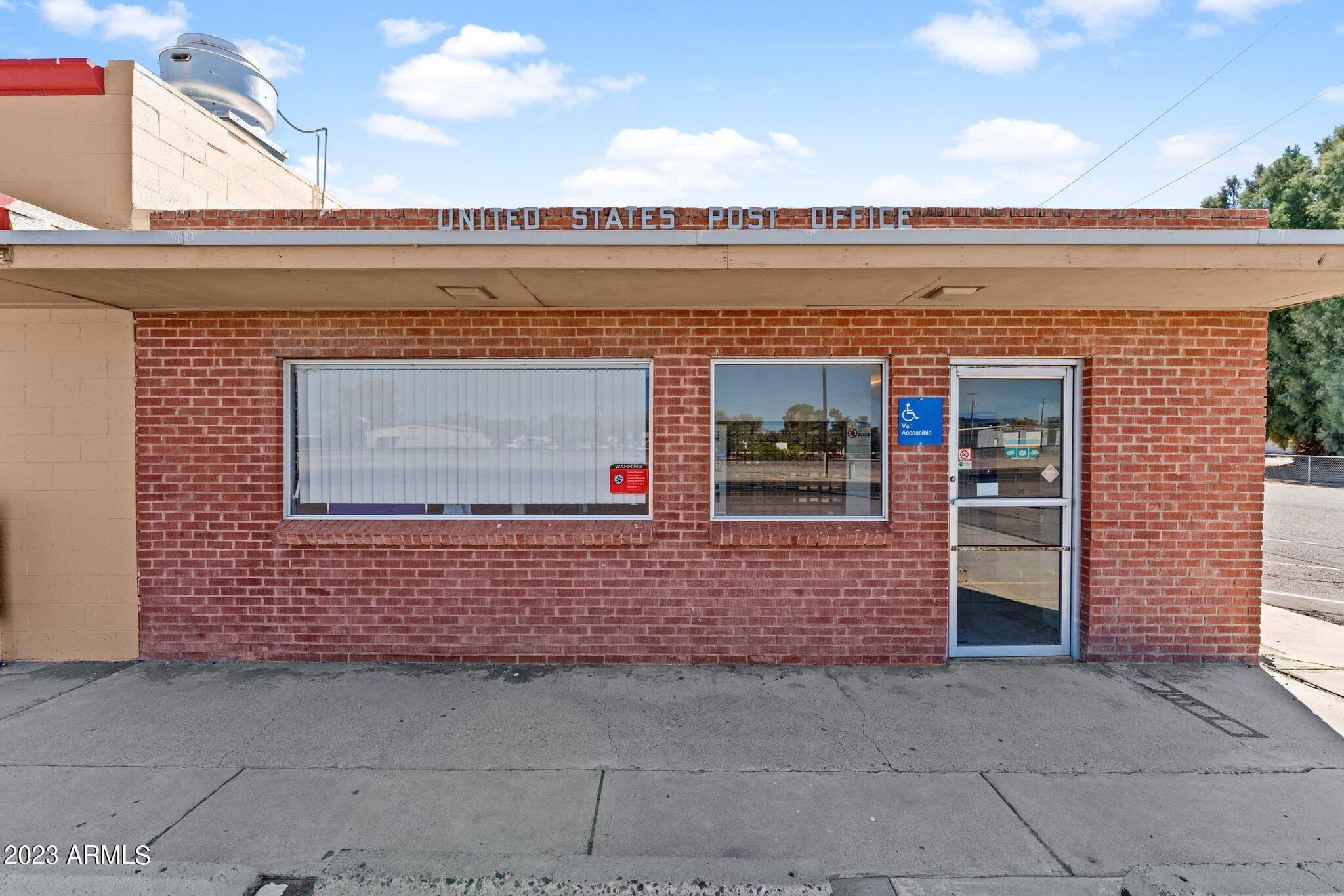 WENDEN TOWNSITE - Commercial Sale