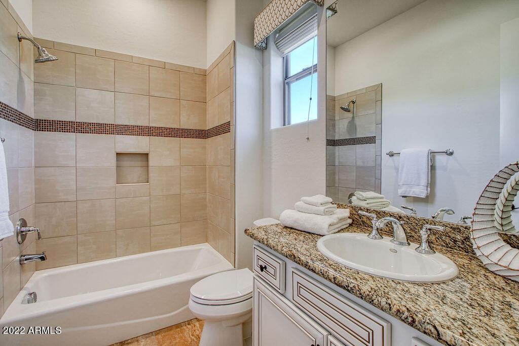 TURQUESA EQUESTRIAN ESTATES - Residential