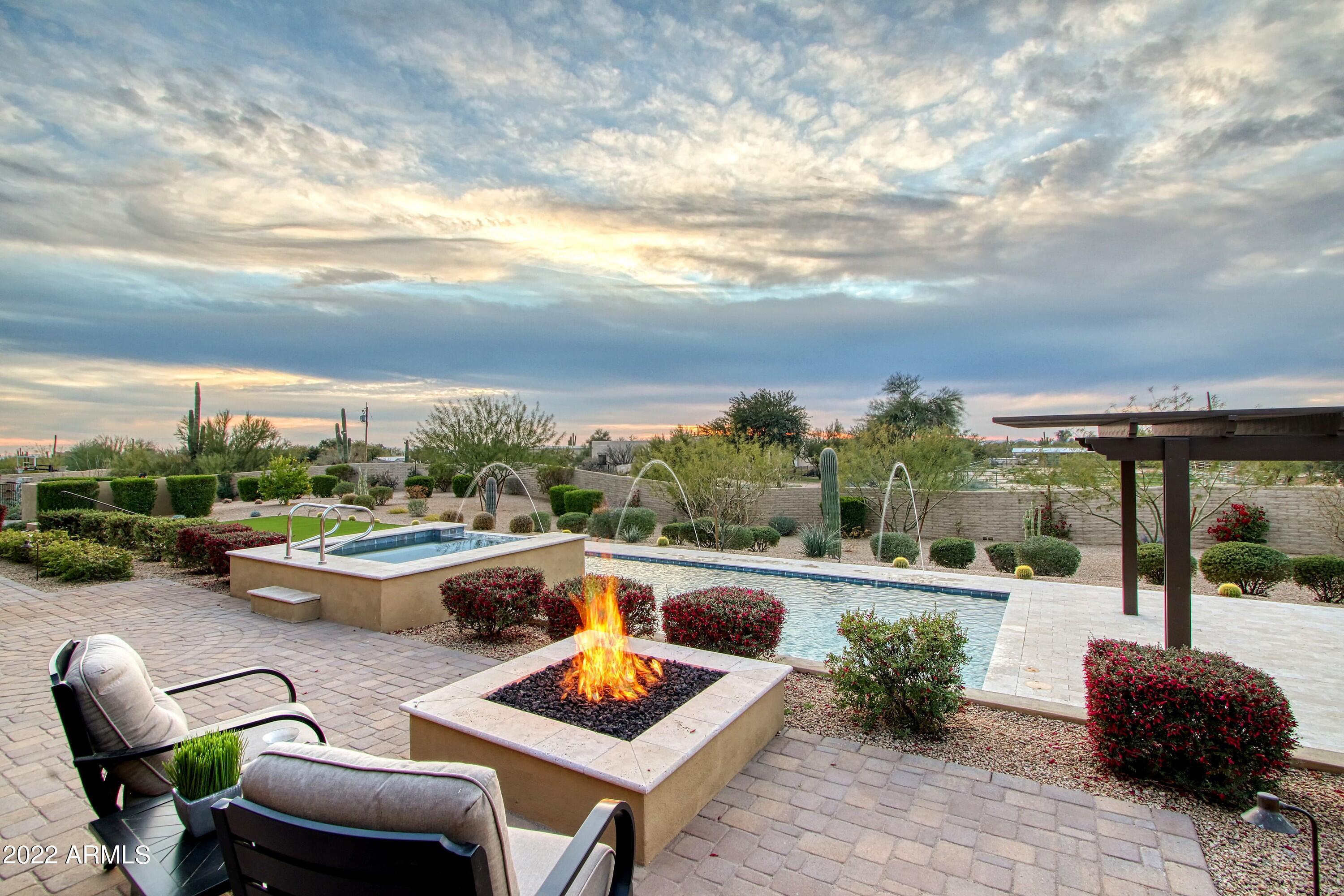 TURQUESA EQUESTRIAN ESTATES - Residential