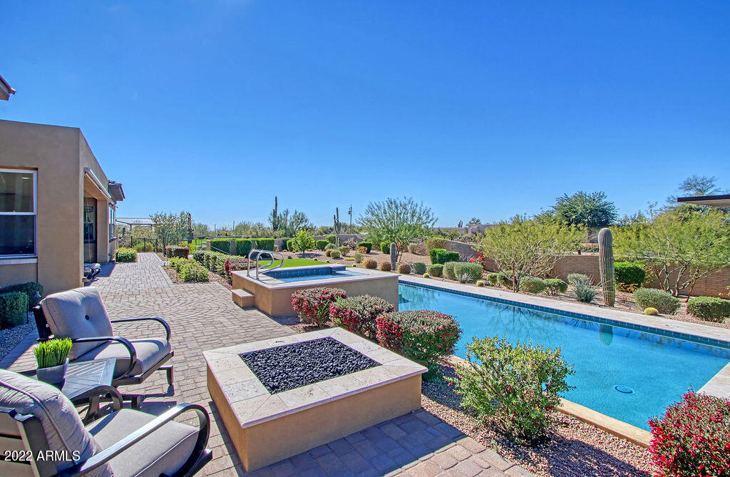 TURQUESA EQUESTRIAN ESTATES - Residential