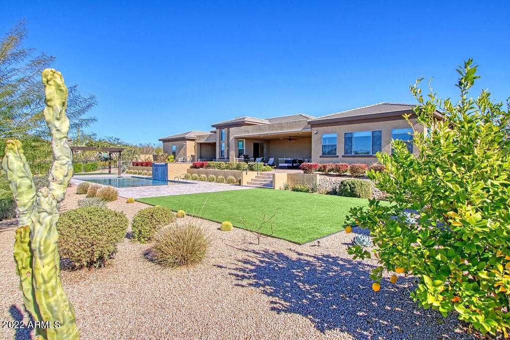 TURQUESA EQUESTRIAN ESTATES - Residential