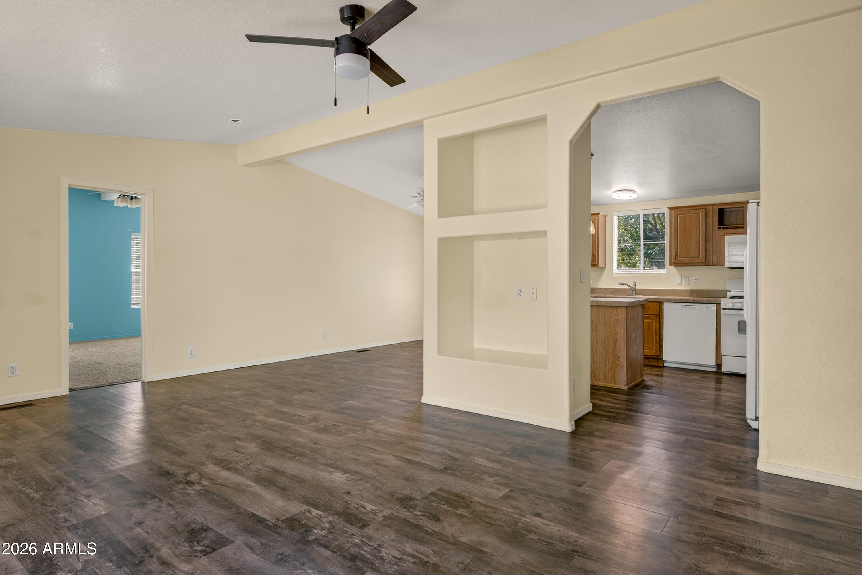VERDE LAKE ESTATES - Residential