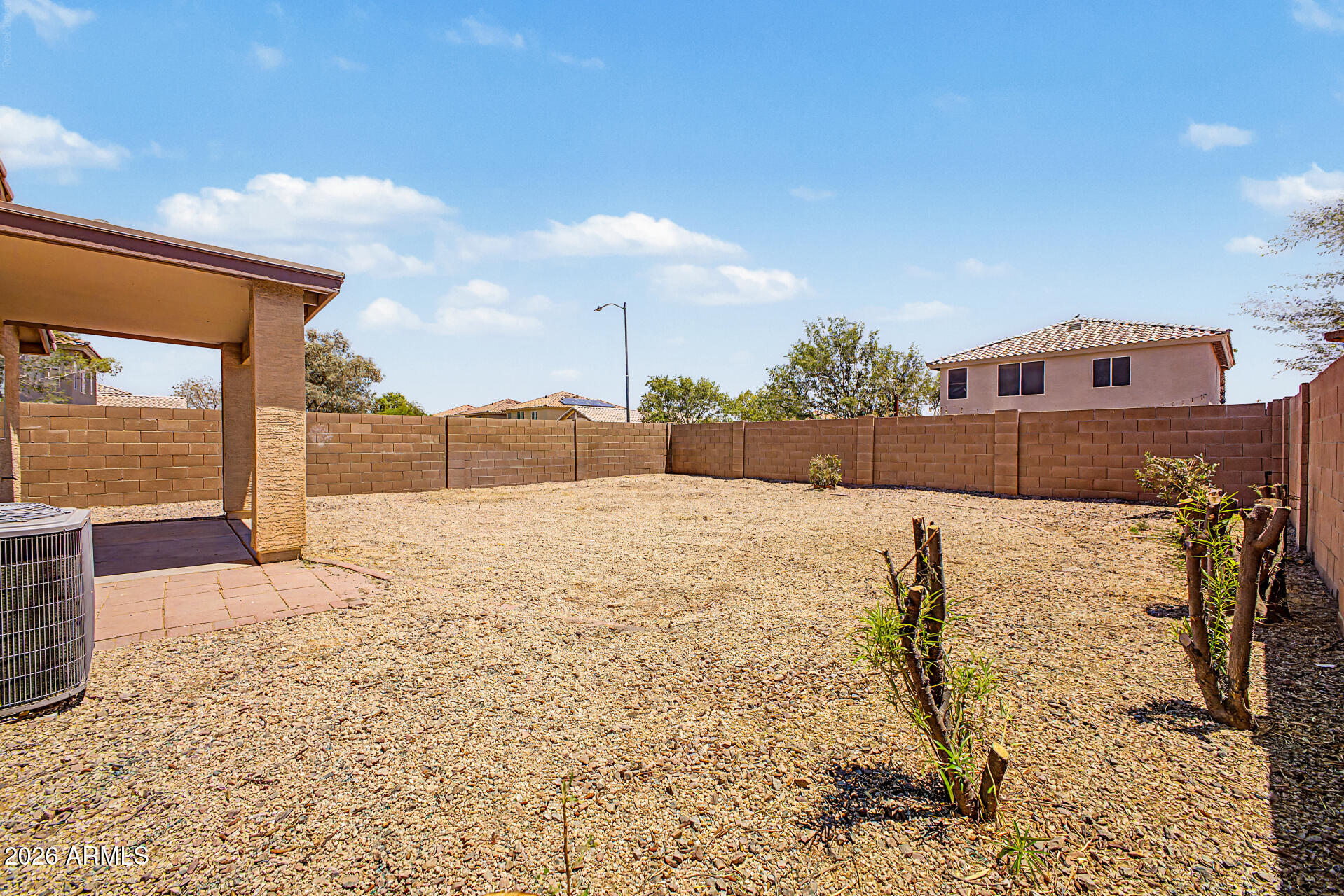 SUNDIAL 3 UNIT 1 - Residential