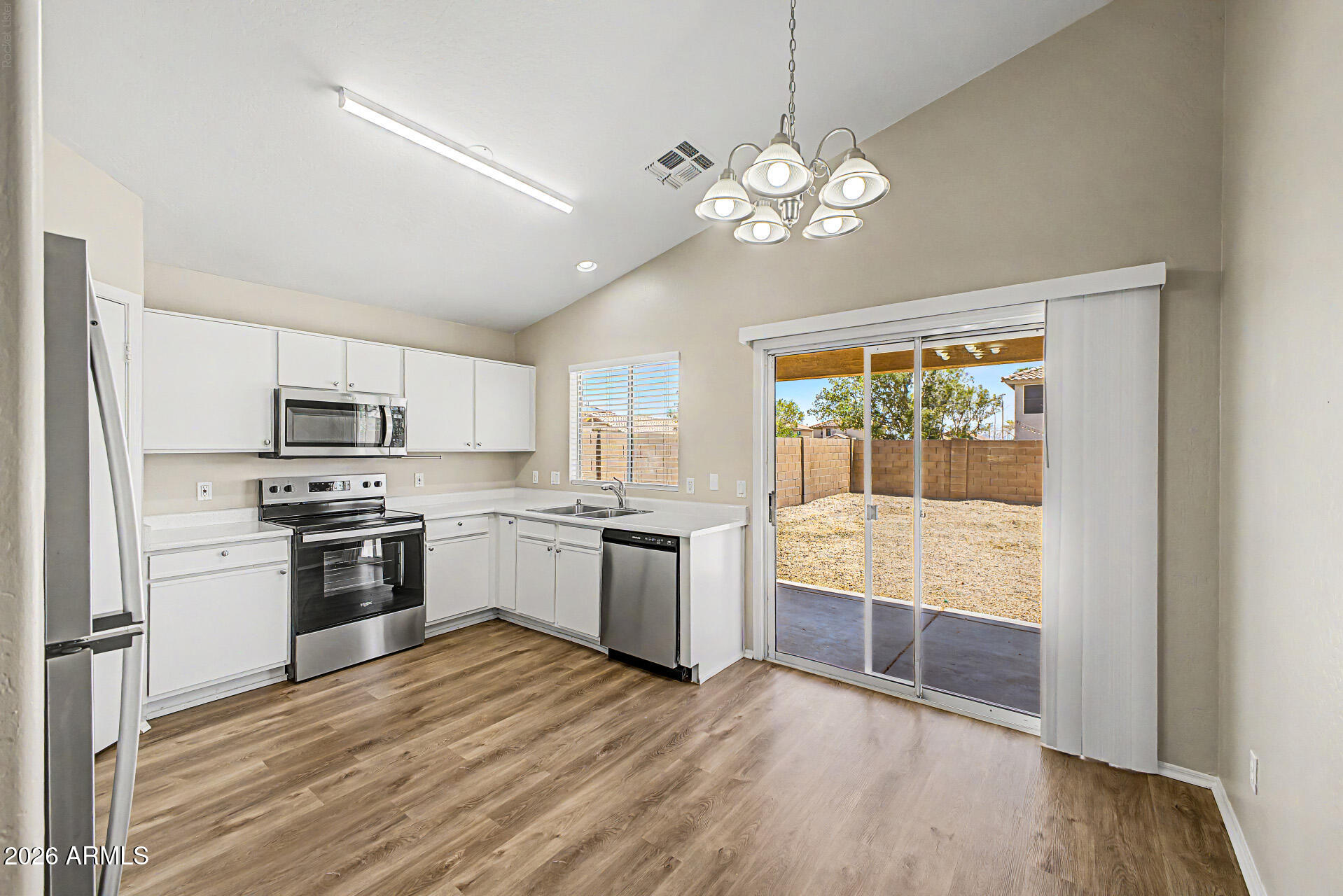 SUNDIAL 3 UNIT 1 - Residential
