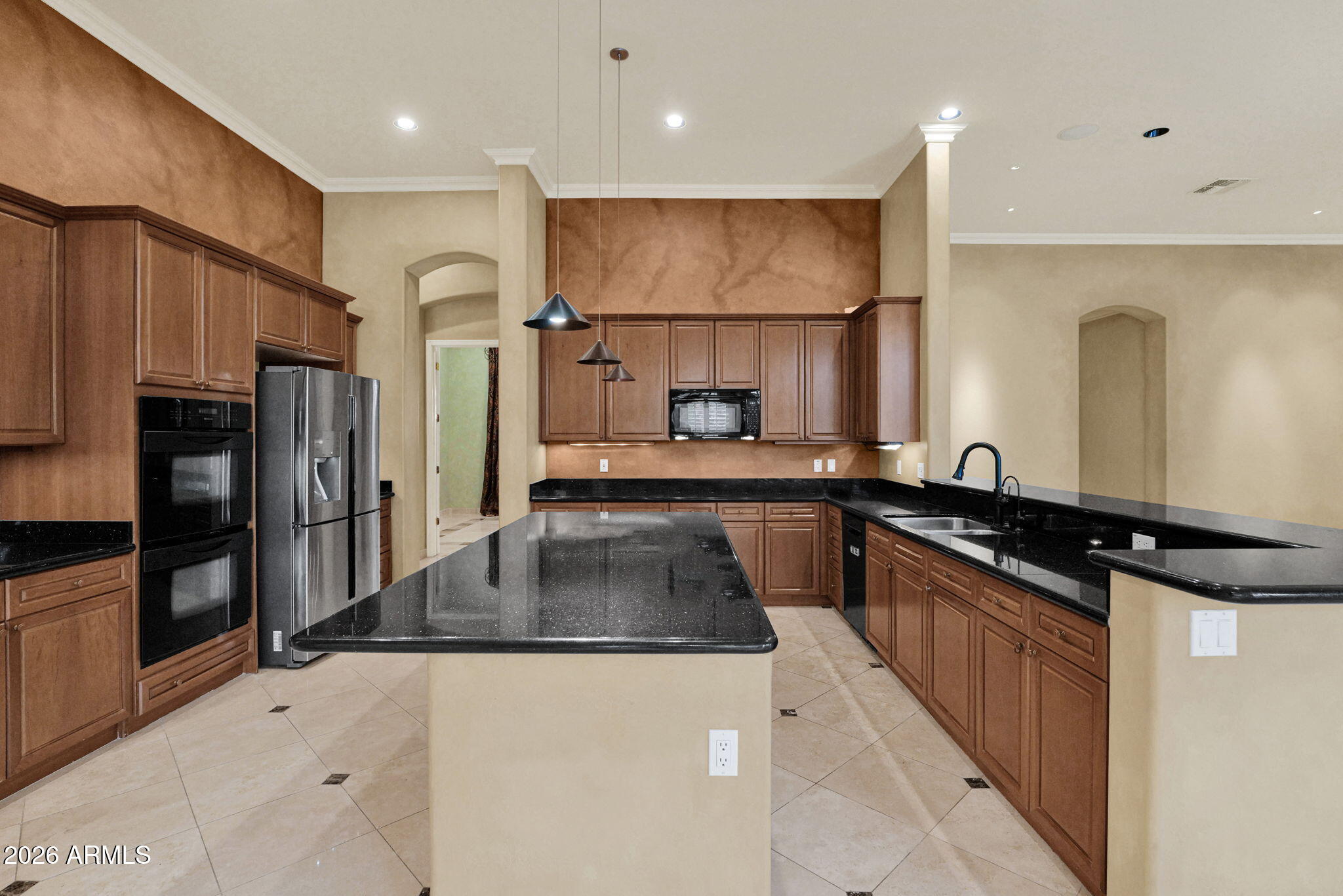 ARBOLEDA UNIT 1 - Residential