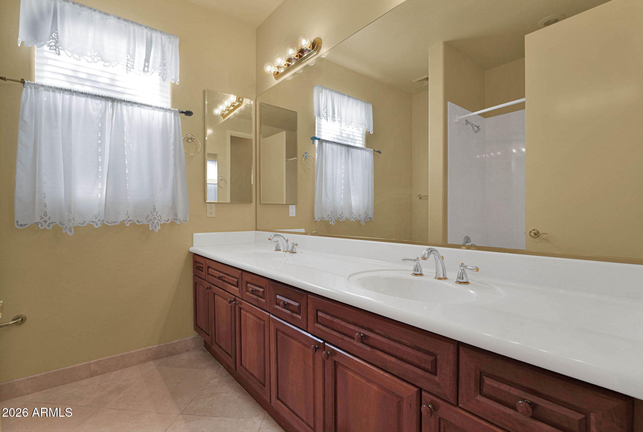 ARBOLEDA UNIT 1 - Residential