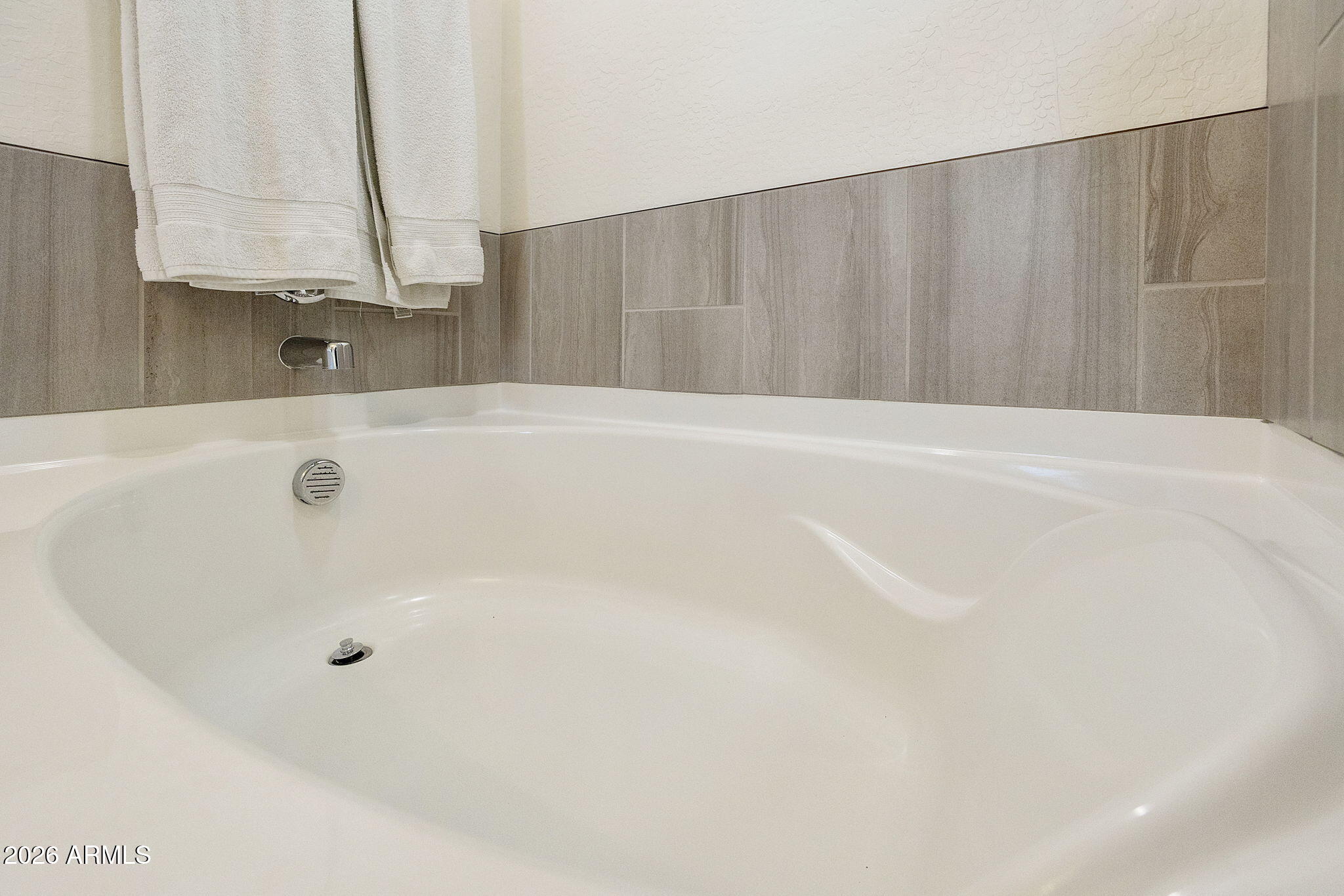 EASTMARK DEVELOPMENT UNIT 5/6 SOUTH PRCLS 6-16 6- - Residential