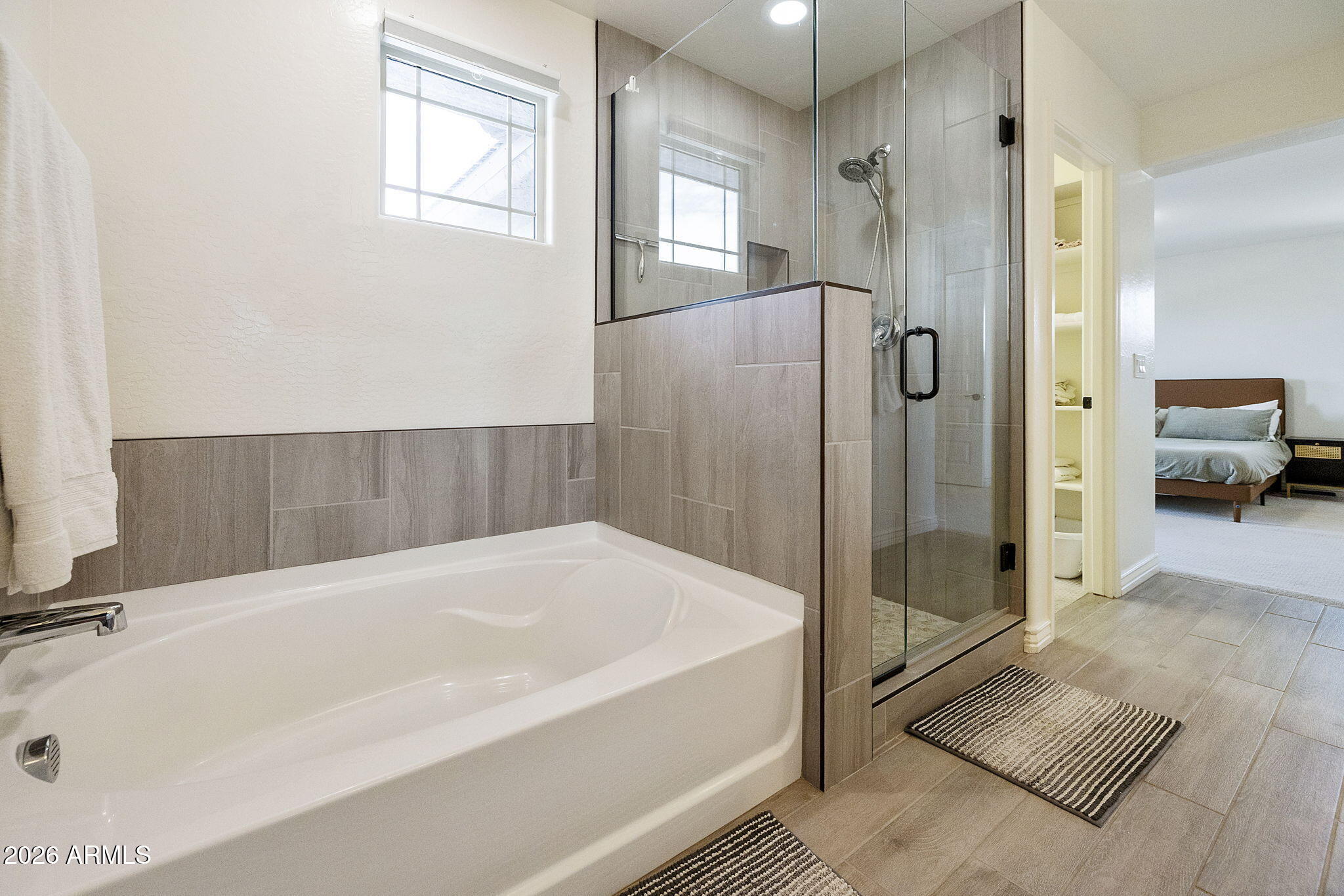 EASTMARK DEVELOPMENT UNIT 5/6 SOUTH PRCLS 6-16 6- - Residential