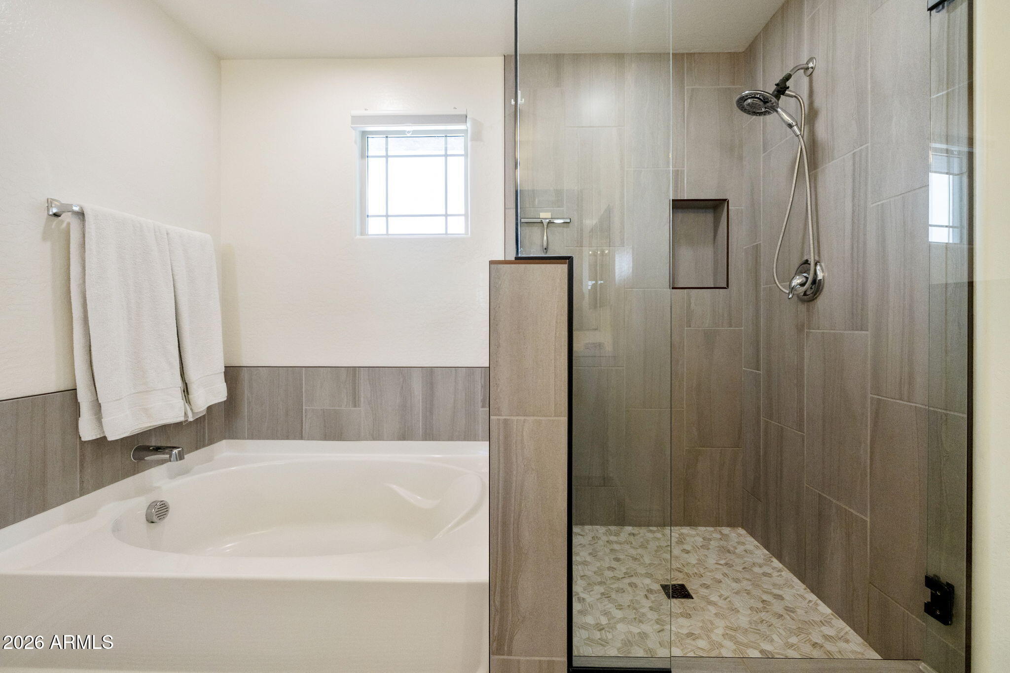 EASTMARK DEVELOPMENT UNIT 5/6 SOUTH PRCLS 6-16 6- - Residential