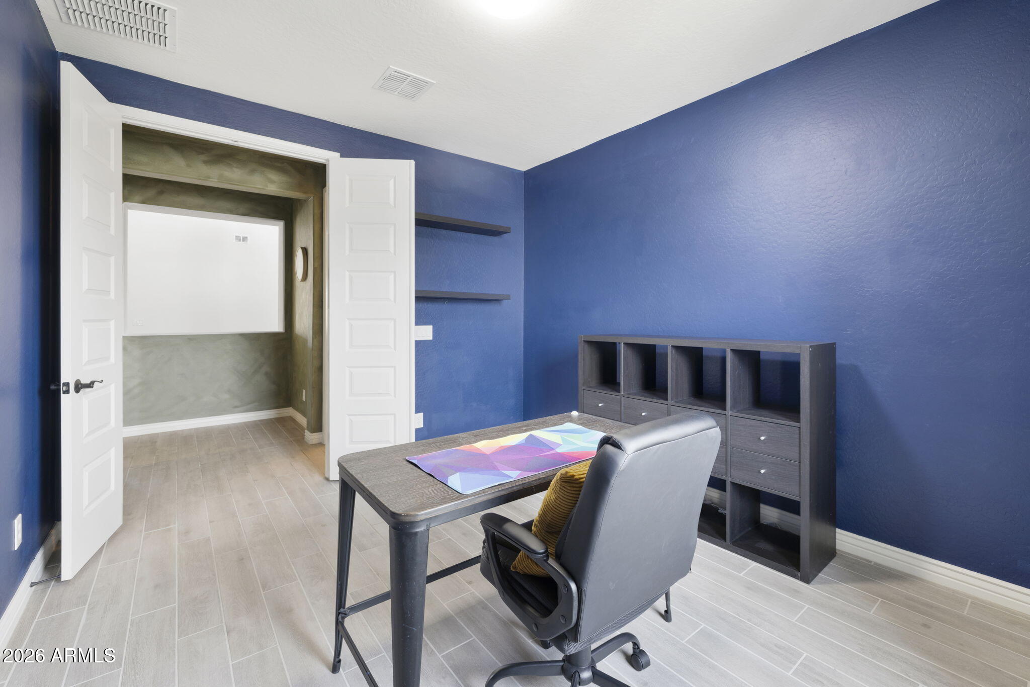 EASTMARK DEVELOPMENT UNIT 5/6 SOUTH PRCLS 6-16 6- - Residential