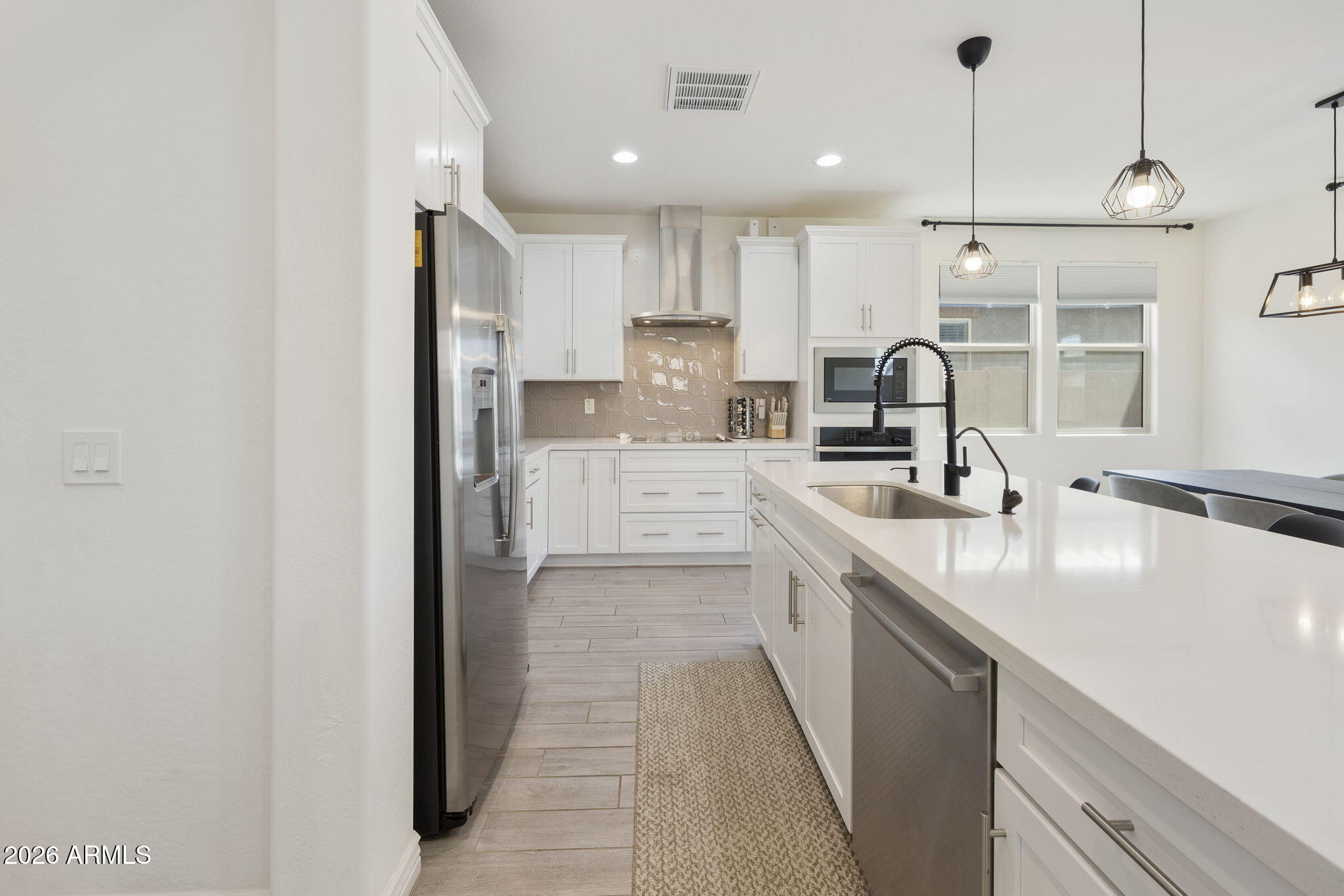 EASTMARK DEVELOPMENT UNIT 5/6 SOUTH PRCLS 6-16 6- - Residential