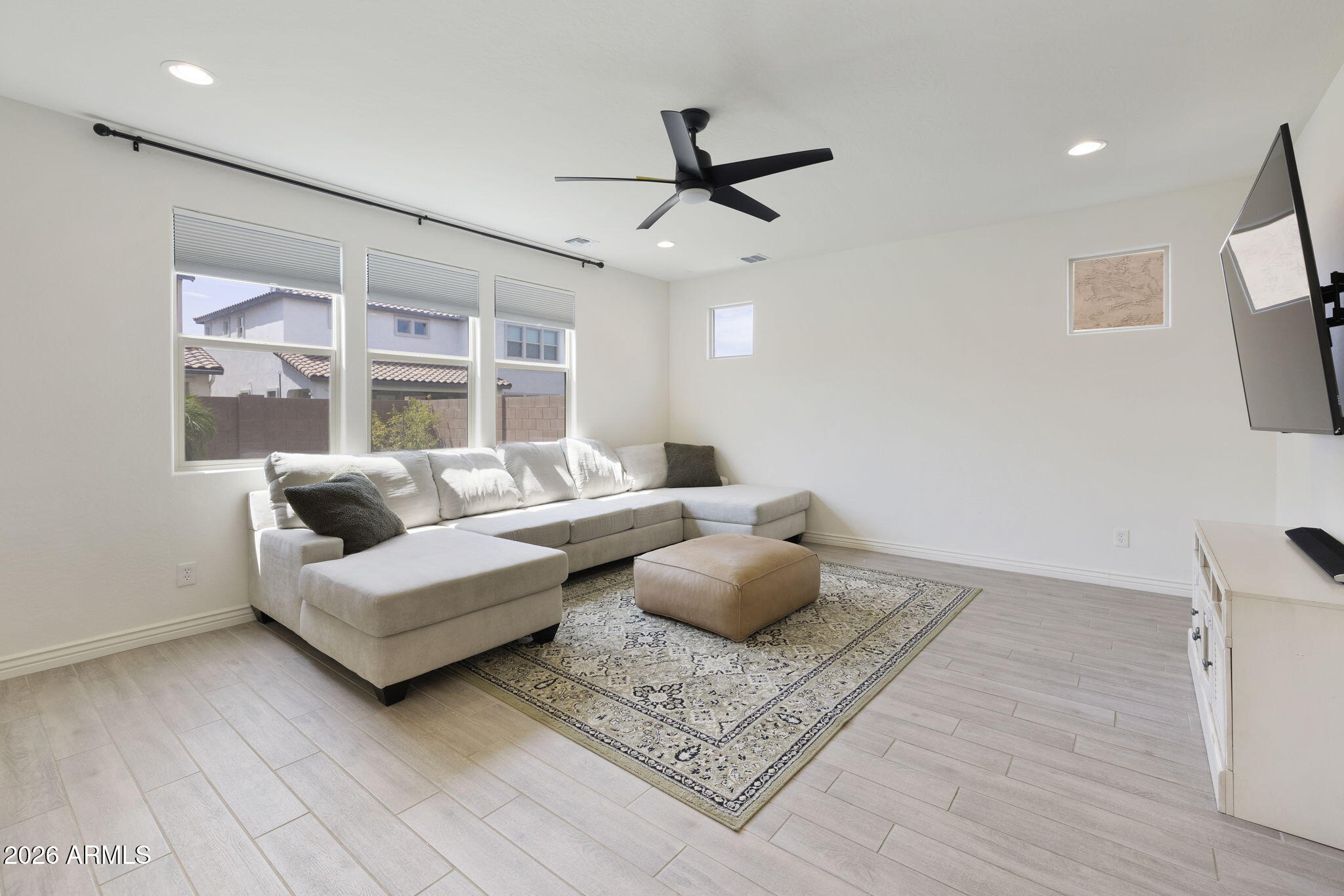 EASTMARK DEVELOPMENT UNIT 5/6 SOUTH PRCLS 6-16 6- - Residential