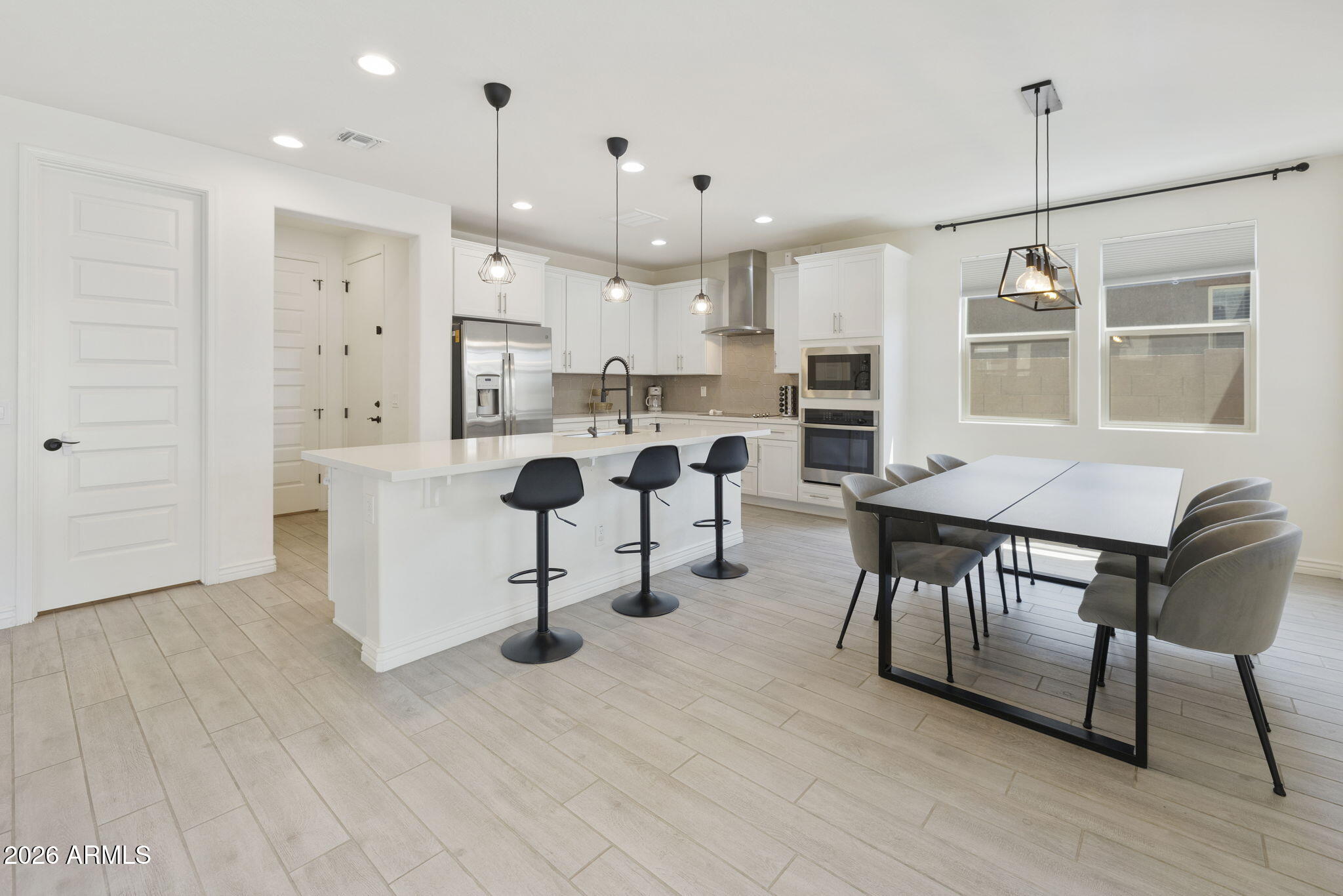 EASTMARK DEVELOPMENT UNIT 5/6 SOUTH PRCLS 6-16 6- - Residential