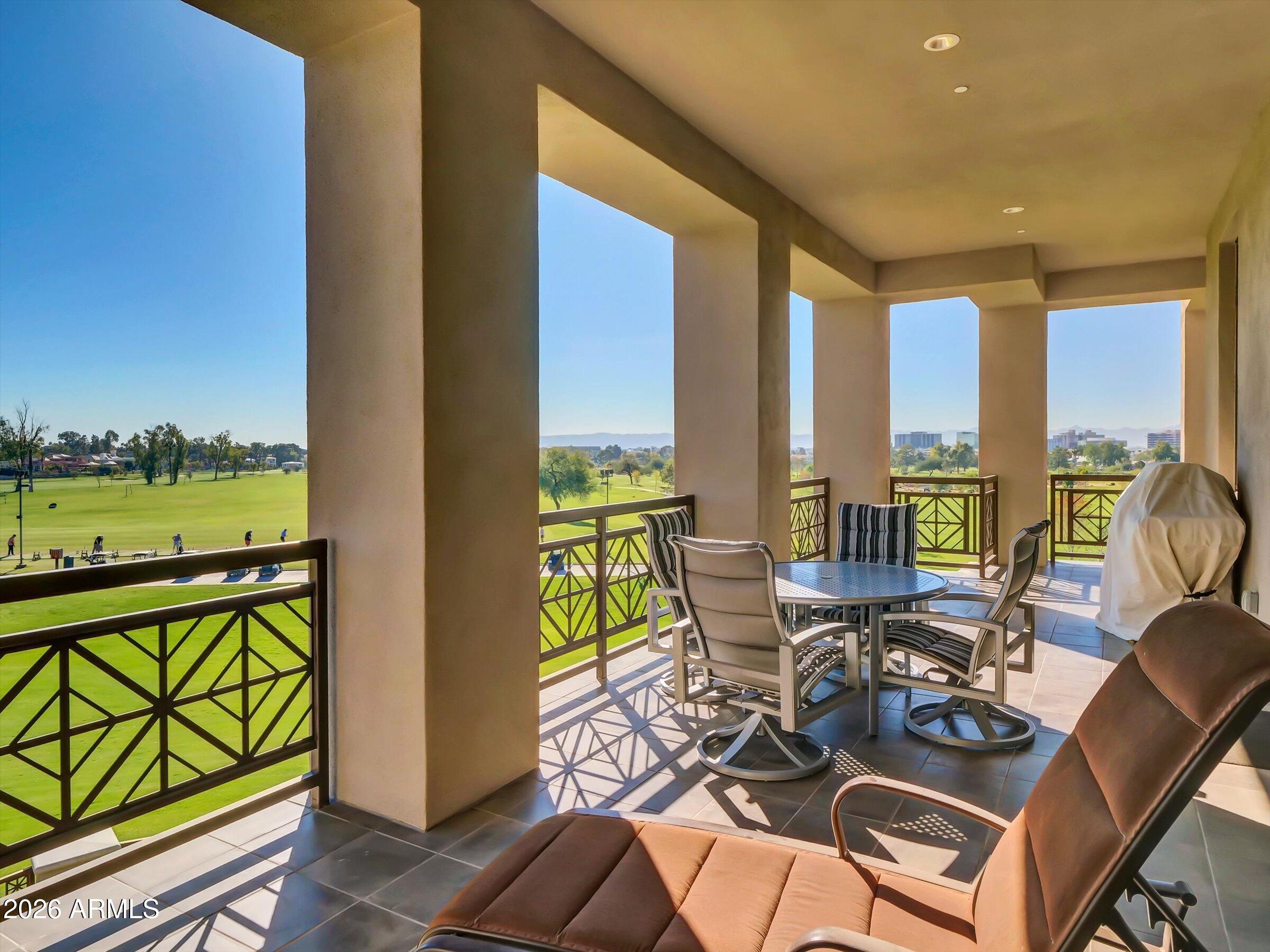 TWO BILTMORE ESTATES 2ND AMD - Residential