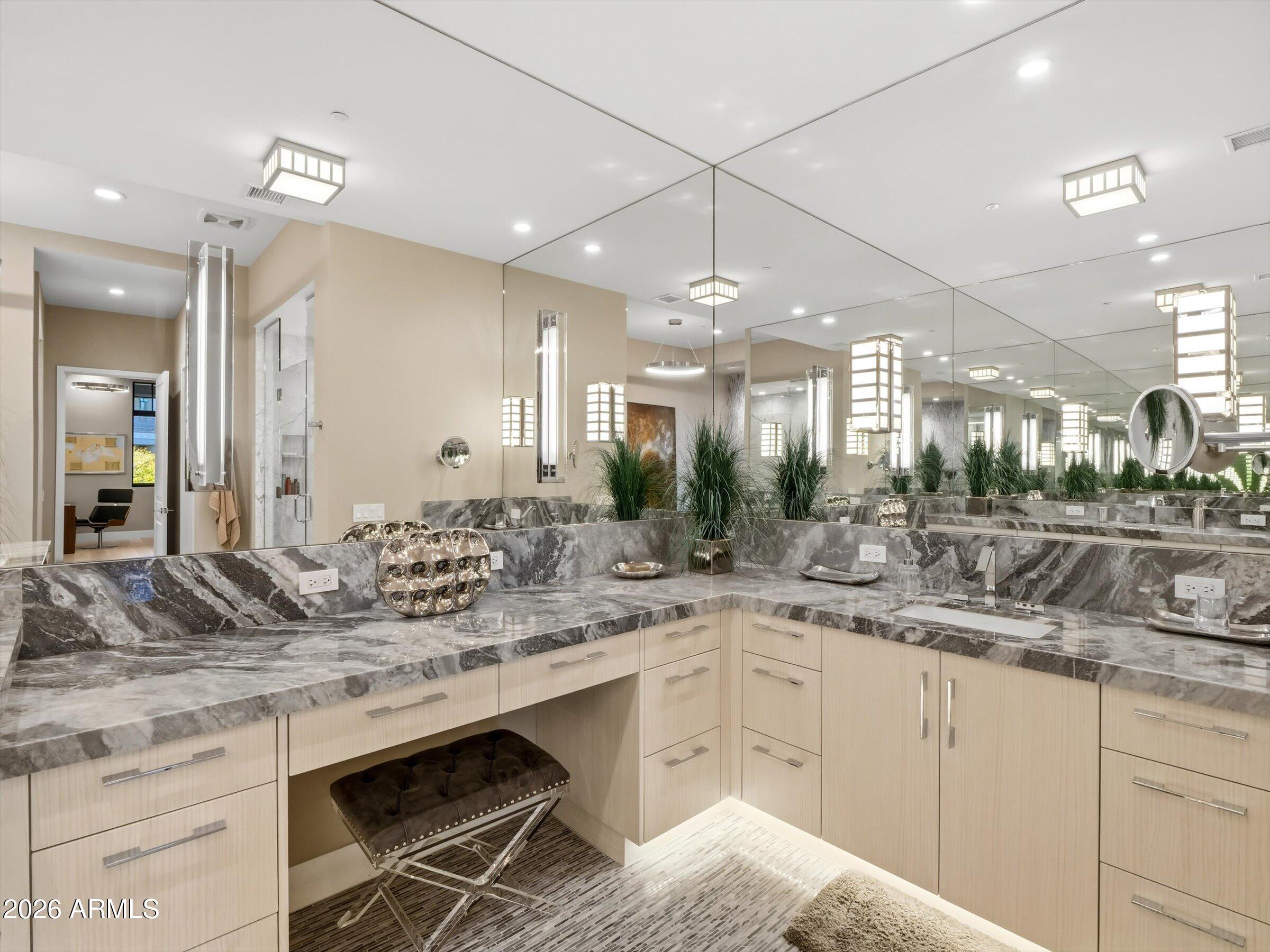 TWO BILTMORE ESTATES 2ND AMD - Residential
