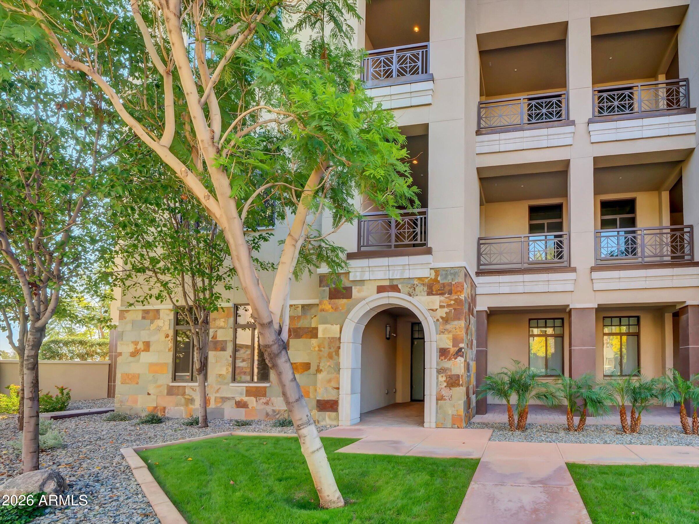 TWO BILTMORE ESTATES 2ND AMD - Residential