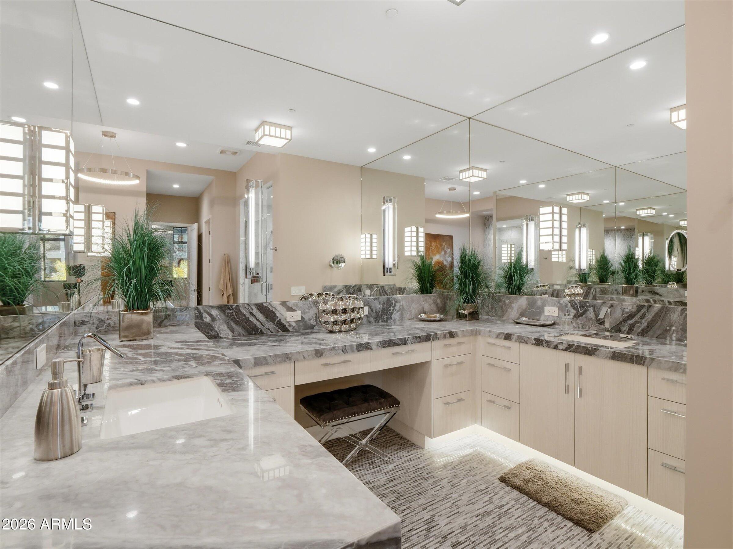 TWO BILTMORE ESTATES 2ND AMD - Residential