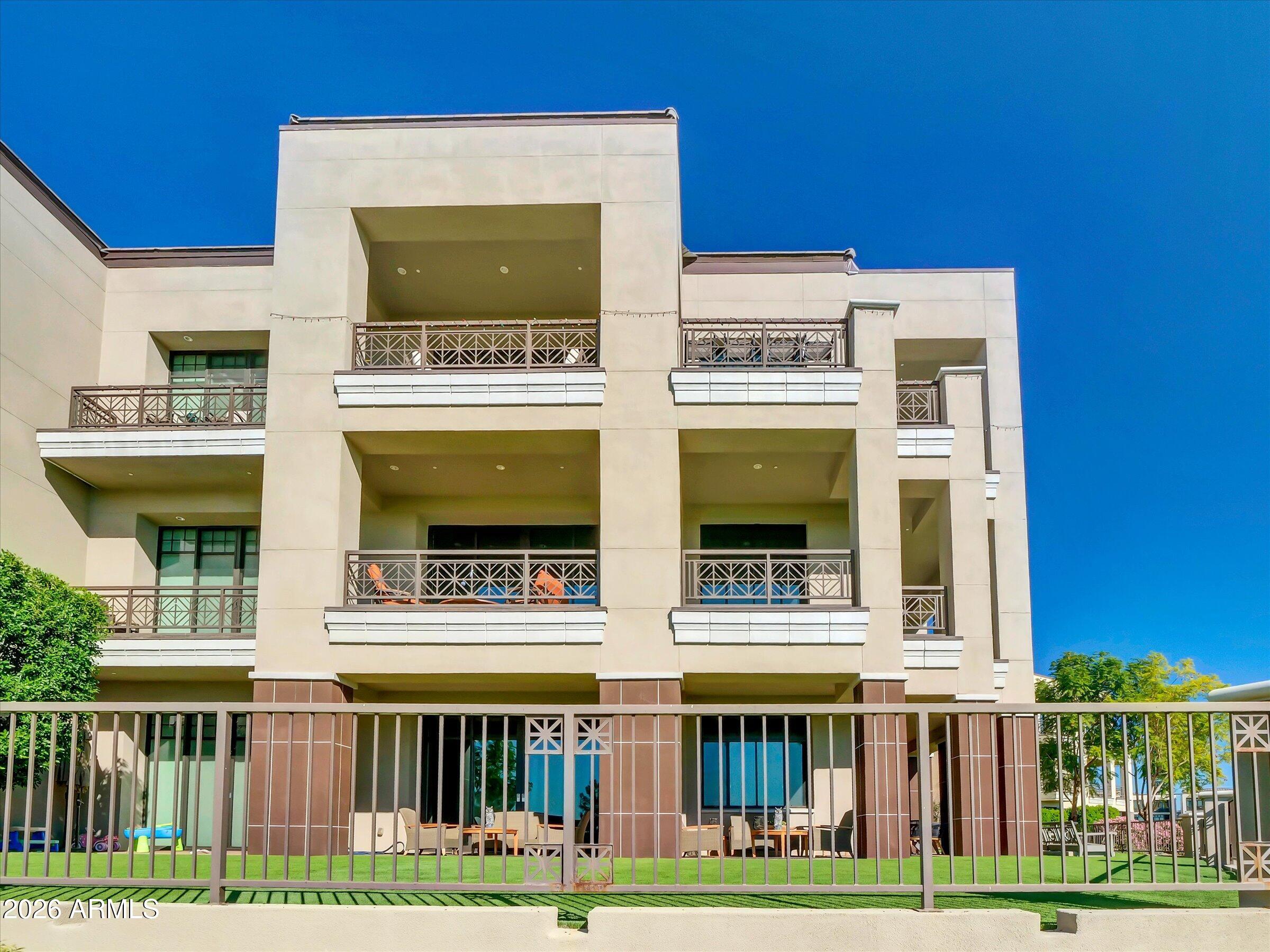 TWO BILTMORE ESTATES 2ND AMD - Residential