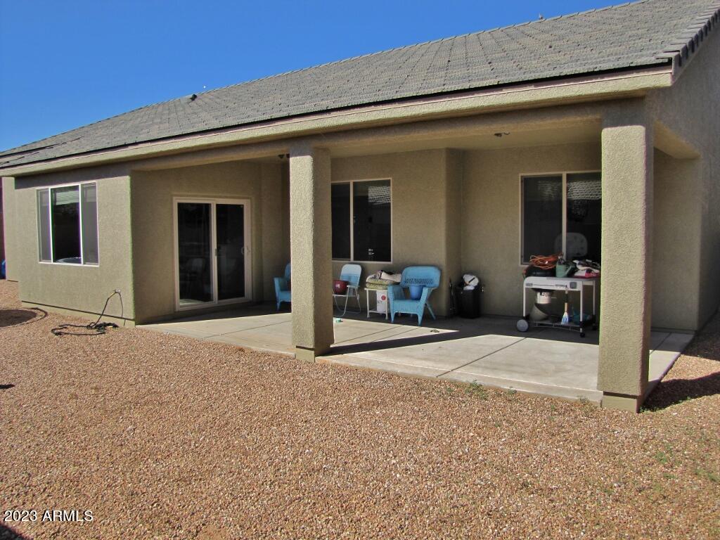 MESA VERDE ESTATES - Residential Lease