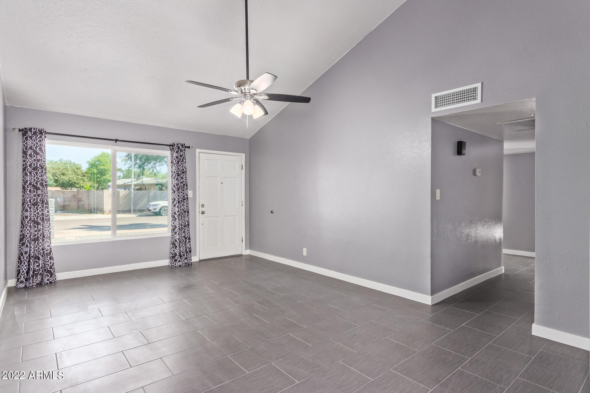 SUNRIDGE UNIT 4 - Residential Lease
