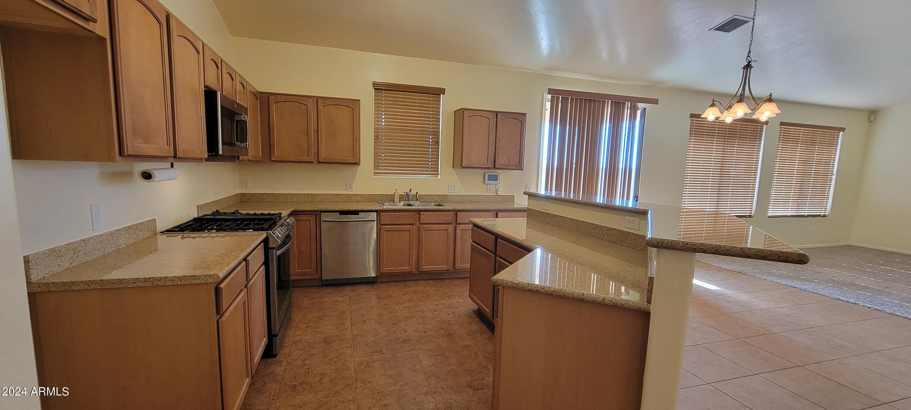 CANYONS AT WHETSTONE RANCH - Residential